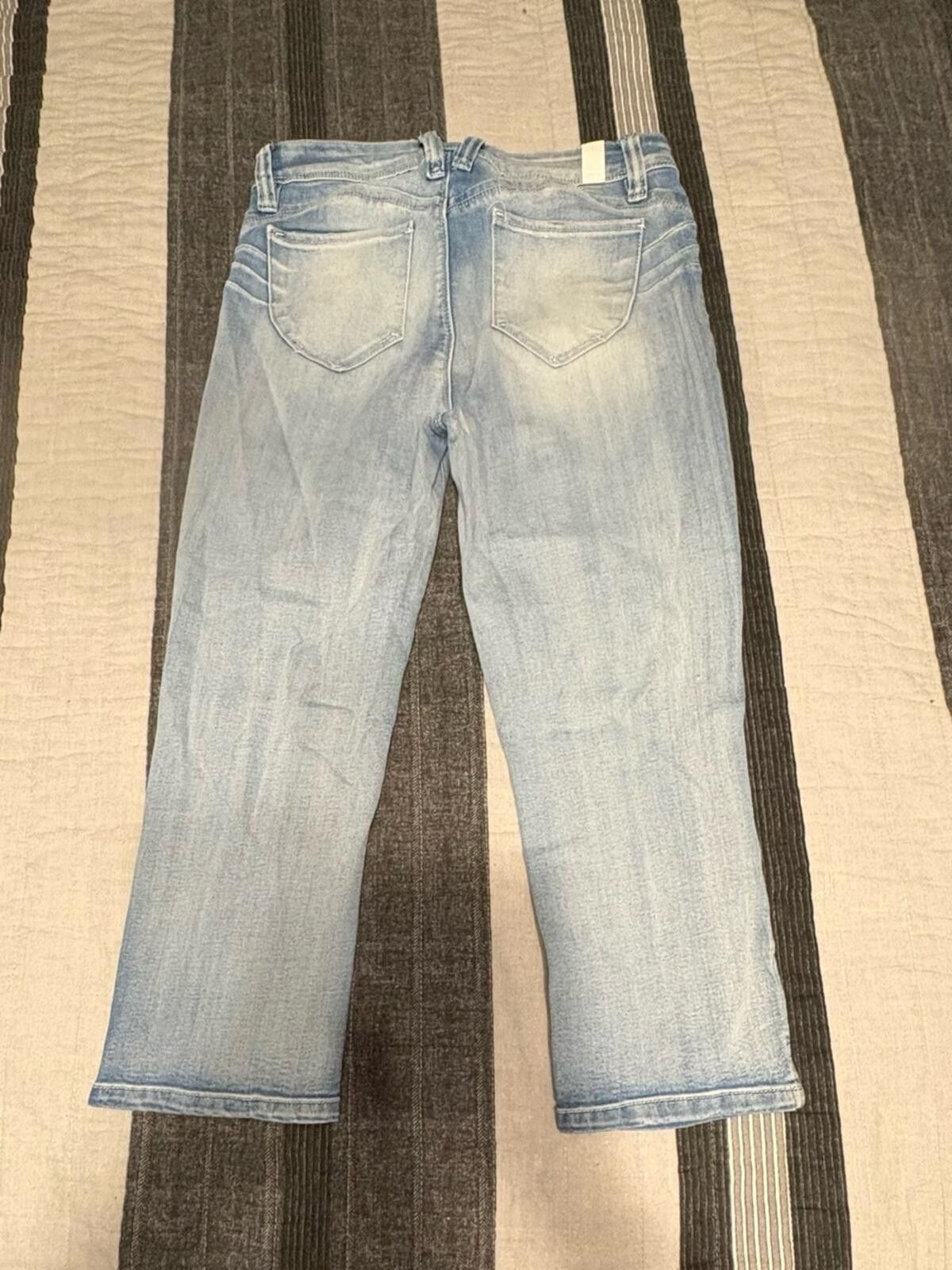Other YMI cropped jeans Size 30" / US 8 / IT 44 - 1 Thumbnail