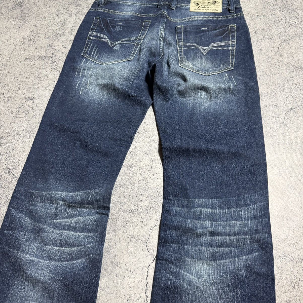 Diesel Vintage Diesel Faded Jeans Size US 32 / EU 48 - 4 Thumbnail