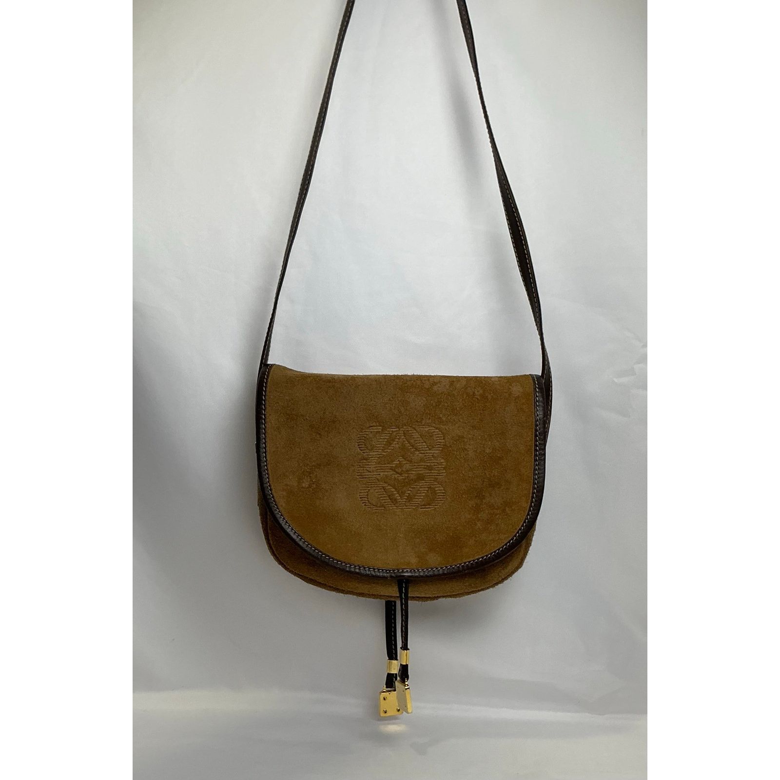 Loewe Vintage Loewe Crossbody Anagram Shoulder Bag Suede Leather Size ONE SIZE - 1 Thumbnail