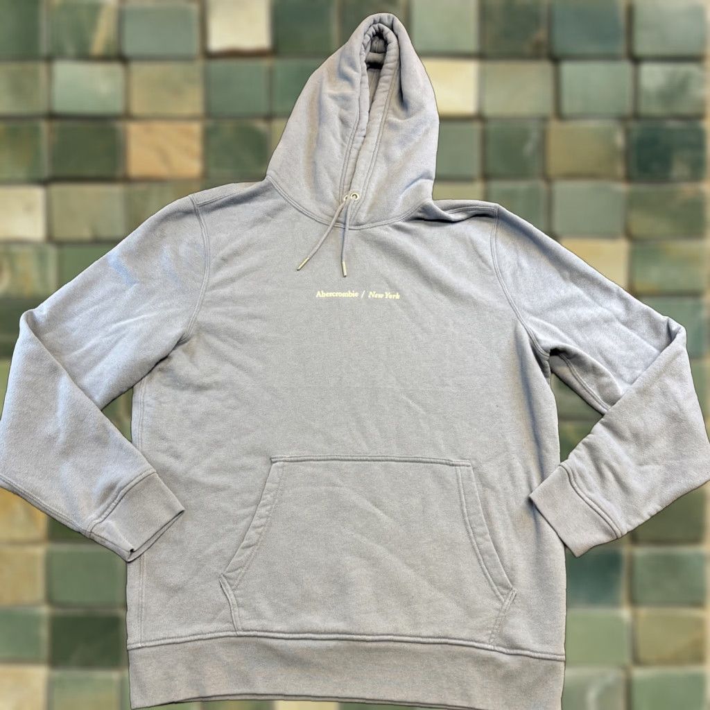 Abercrombie & Fitch Abercrombie & Fitch Pullover Hoodie Men XL Light Blue Hoodie Men’s XL Light Blue Size US XL / EU 56 / 4 - 1 Thumbnail