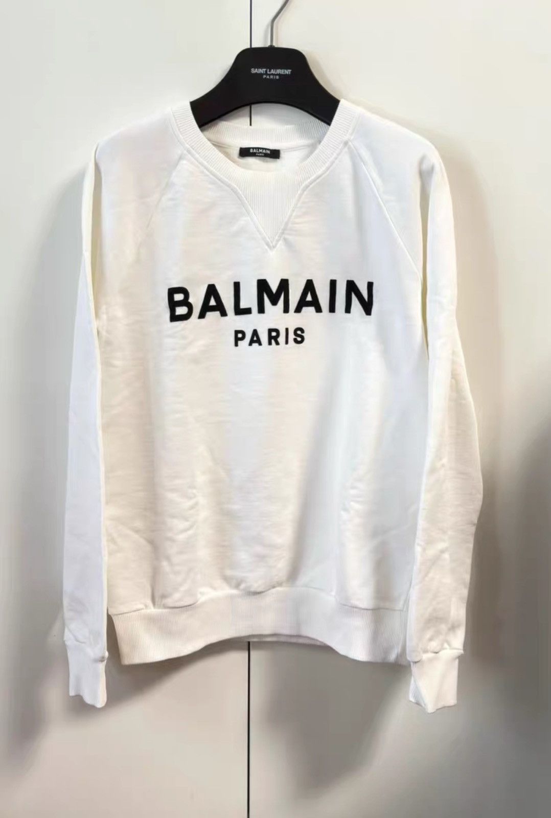 Balmain Balmain White Logo Sweatshirt Sz.M Size US M / EU 48-50 / 2 - 4 Thumbnail