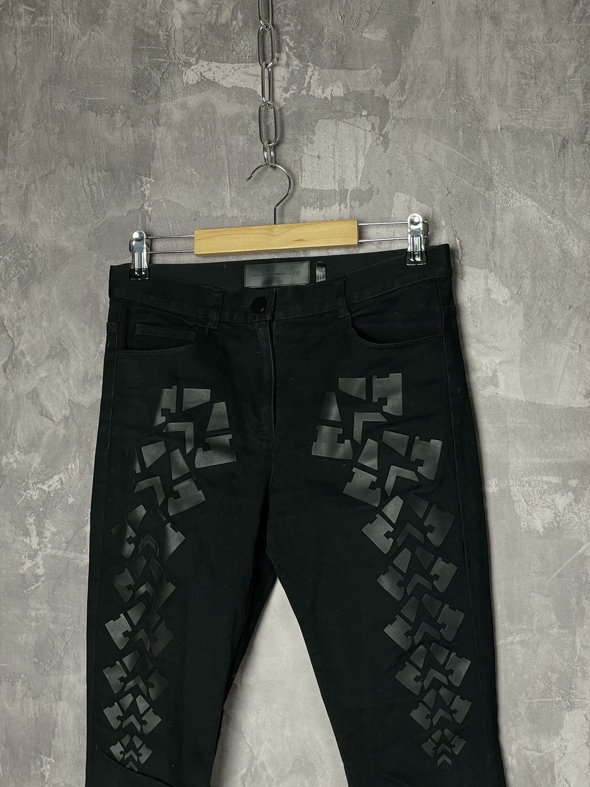 Alexander Wang × H&M ALEXANDER WANG X HM BLACK SKINNY DENIM JEANS OPIUM Size 28" / US 6 / IT 42 - 3 Thumbnail