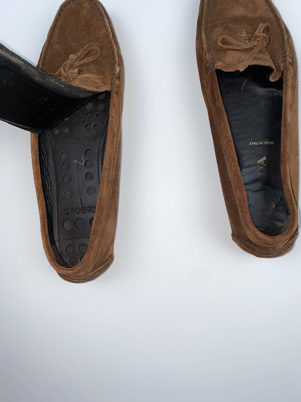 Prada 🚨 Prada MILANO vintage brown leather suede driving shoes Size US 7.5 / IT 37.5 - 16 Thumbnail