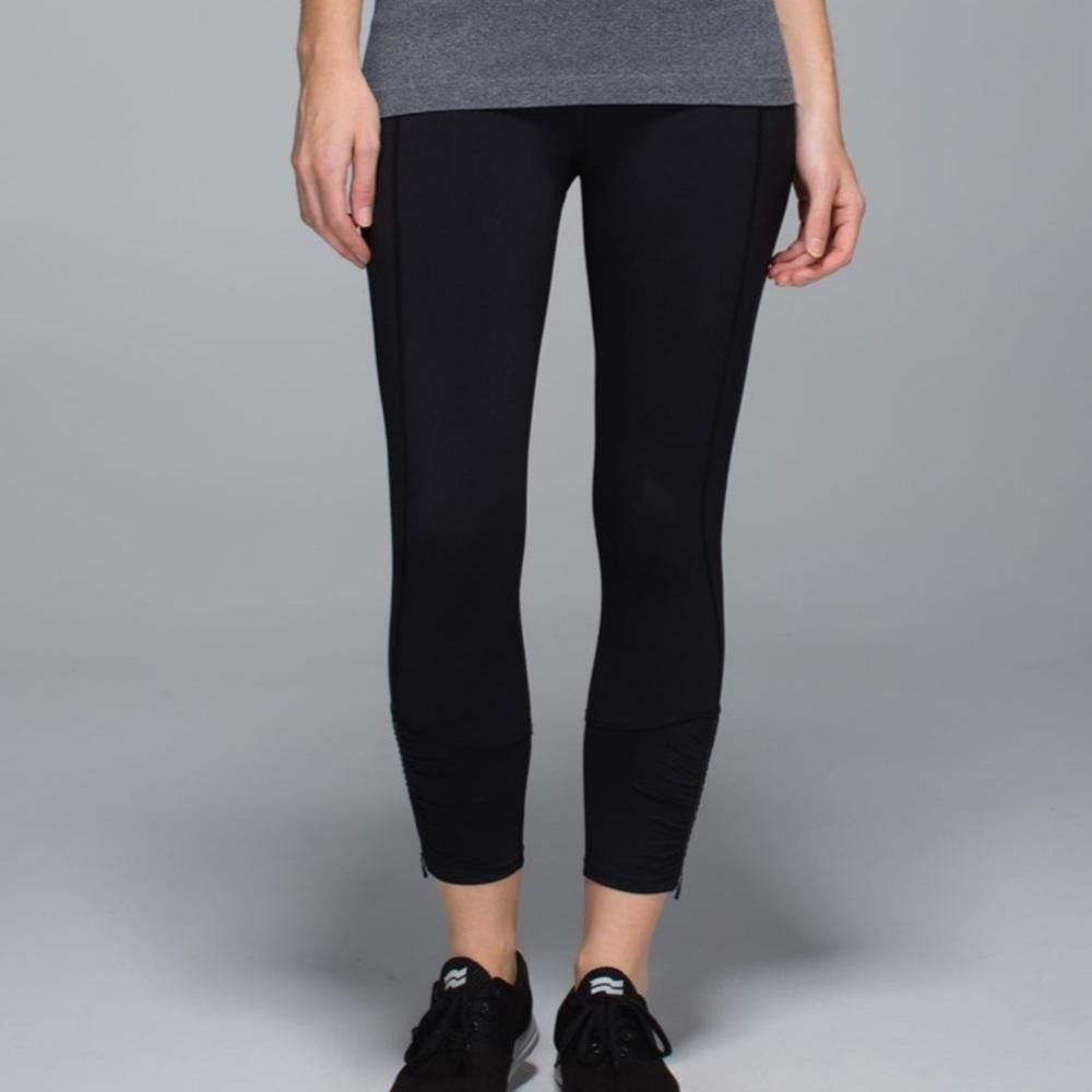 Lululemon lululemon athletica l Runday Crop Size 6 Size 28" / US 6 / IT 42 - 1 Thumbnail