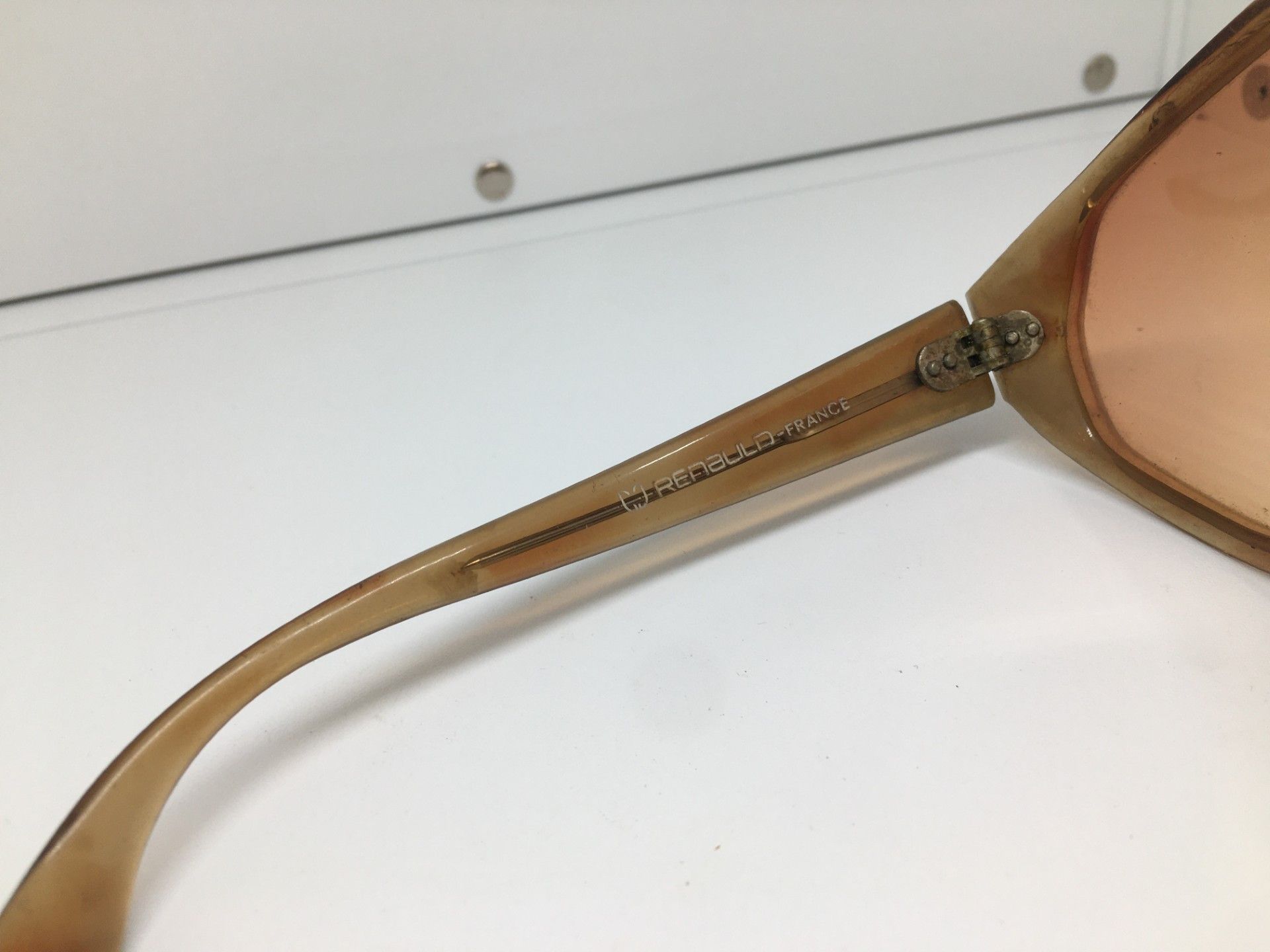 Yves Saint Laurent '71 MOD YVES SAINT LAURENT X RENAULD FRANCE SUNGLASSES RARE Size ONE SIZE - 8 Thumbnail