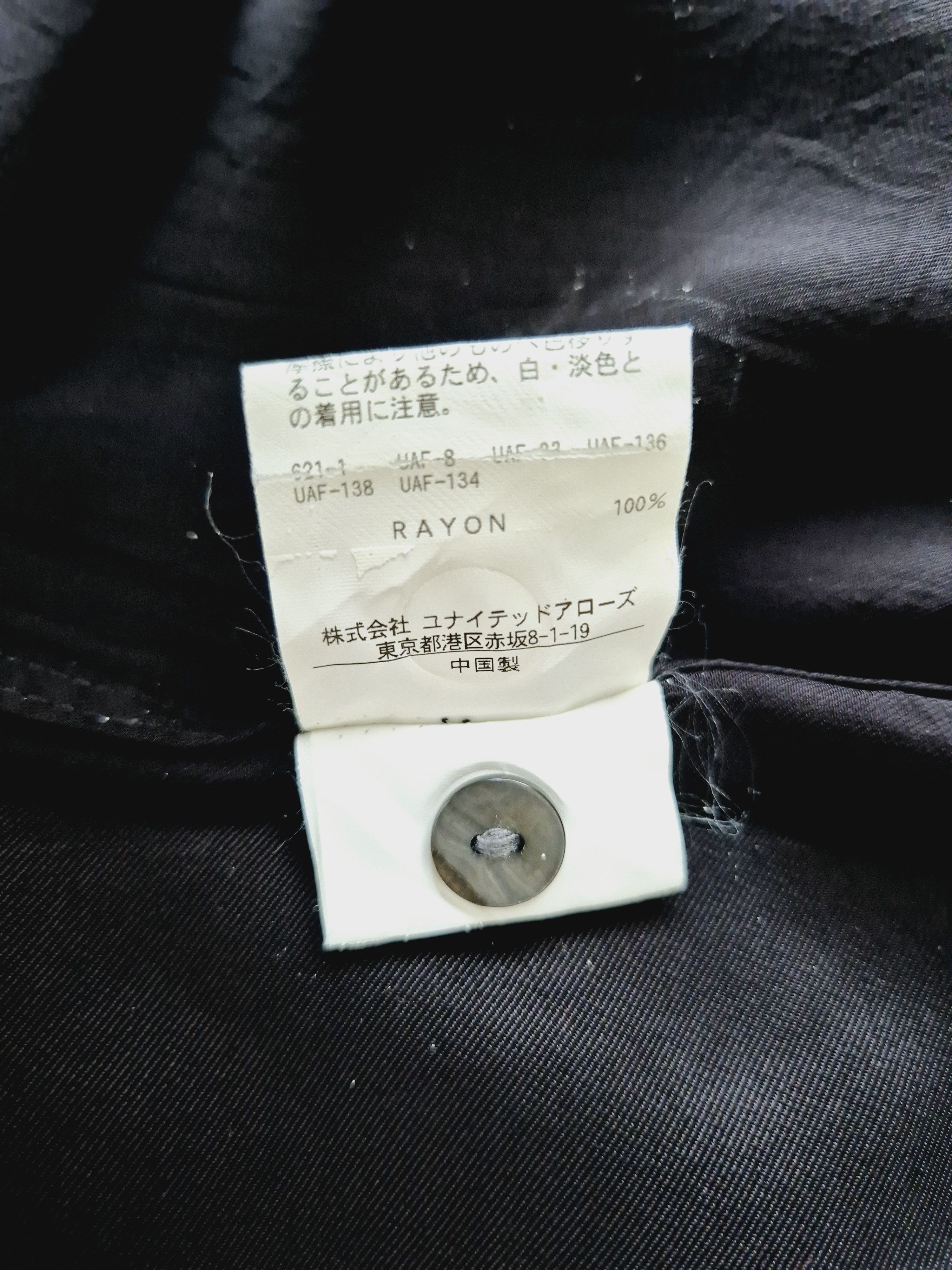 Monkey Time Contrast Pick Stitched Shirt