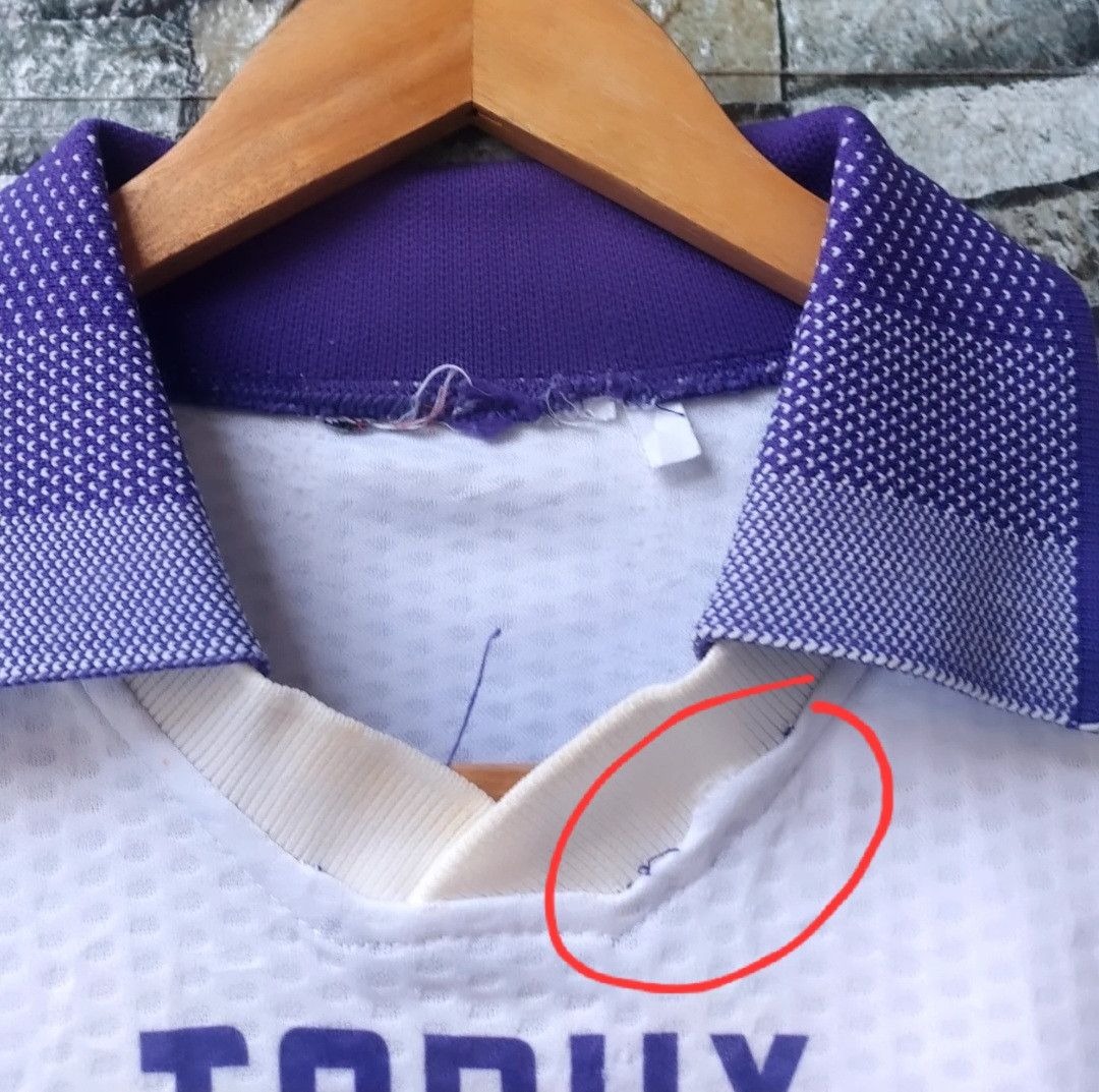 Vintage 1996/97 Taquy Real Madrid 'RAUL' Home Jersey Size US L / EU 52-54 / 3 - 8 Thumbnail