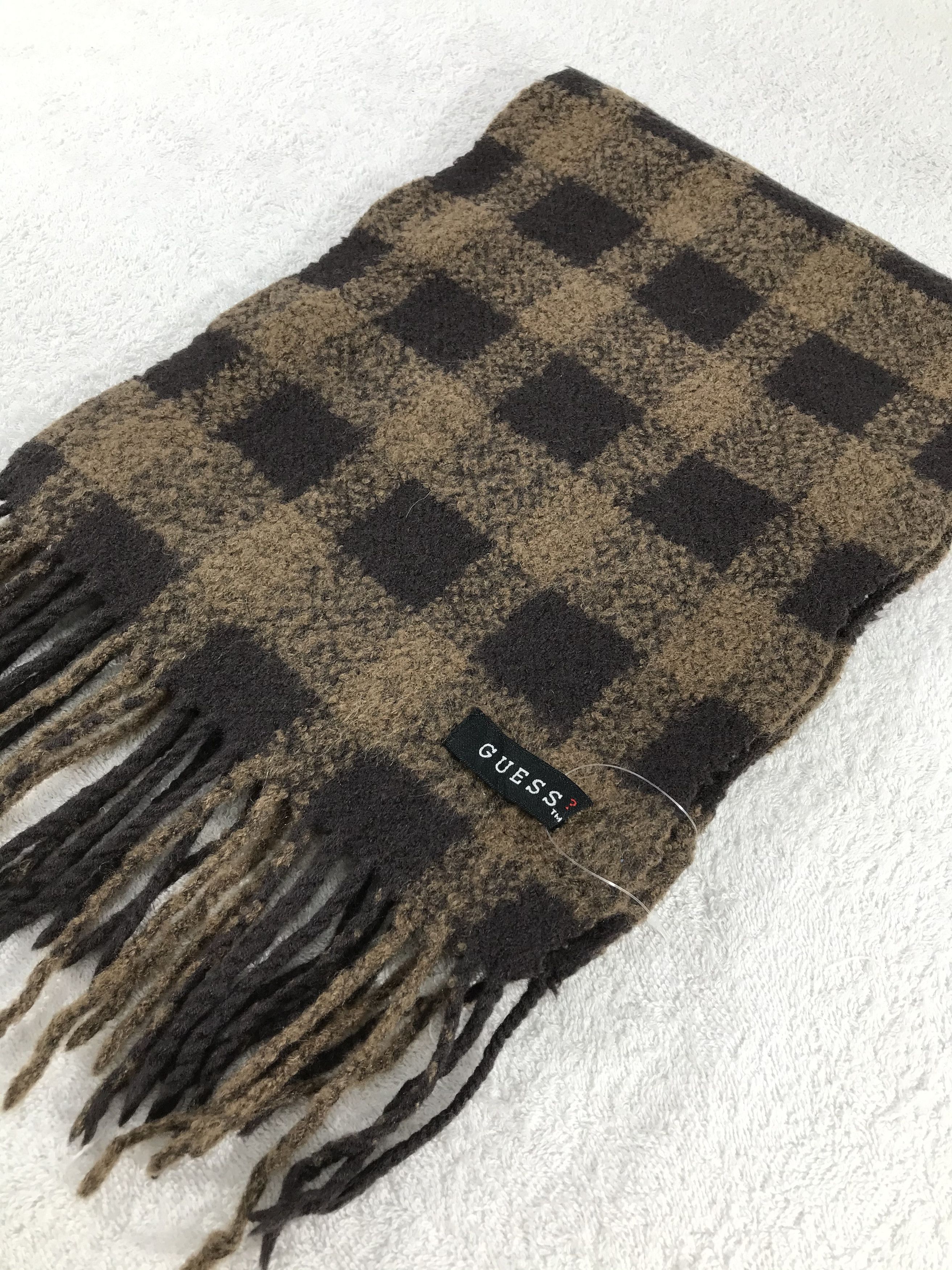 Guess Guess Scarf / Muffler / Neckwear - WW1289 Size ONE SIZE - 3 Thumbnail