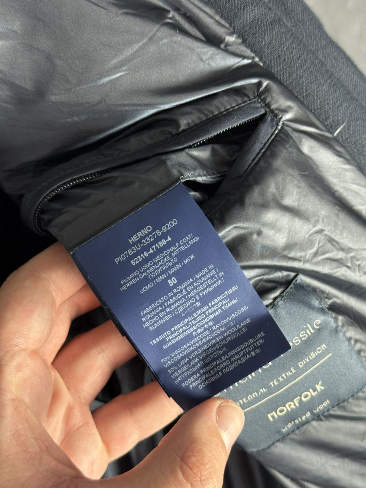 Herno HERNO Norfolk Men's Down Jacket Navy Blue Size 50 Size US M / EU 48-50 / 2 - 21 Thumbnail
