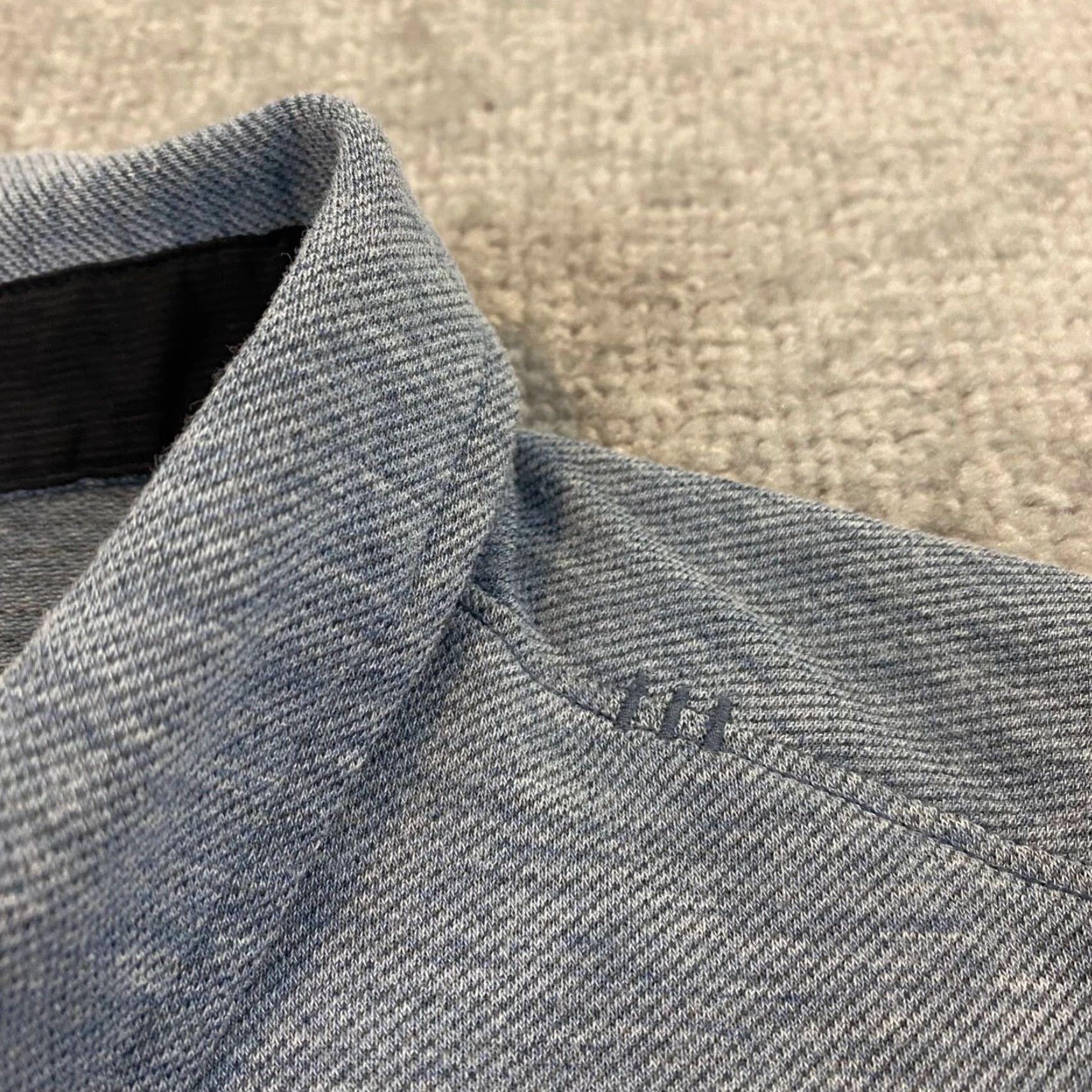 Lululemon Lululemon Polo Mens Small Grayish Blue Course Logo Performance Golf Shirt S/S Size US S / EU 44-46 / 1 - 4 Thumbnail