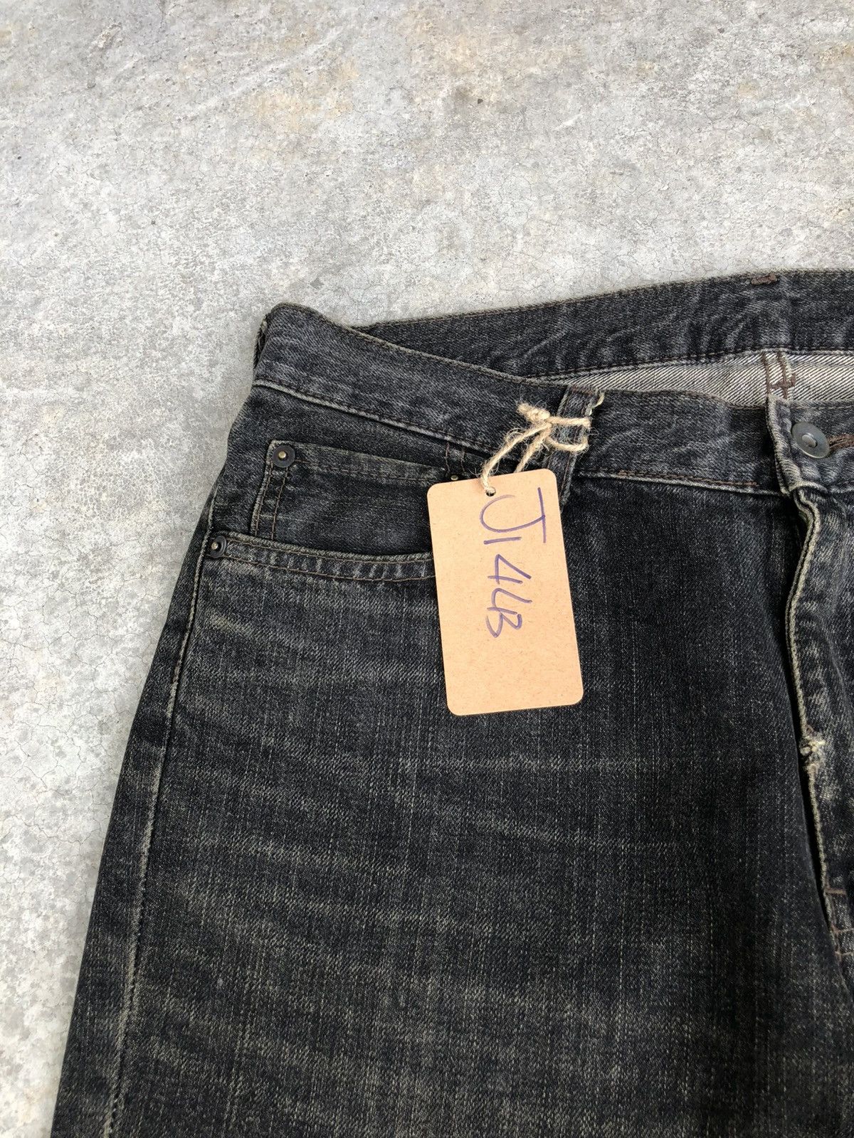 If Six Was Nine Flared Uniqlo Jeans Distressed Jeans Size US 33 - 14 Thumbnail