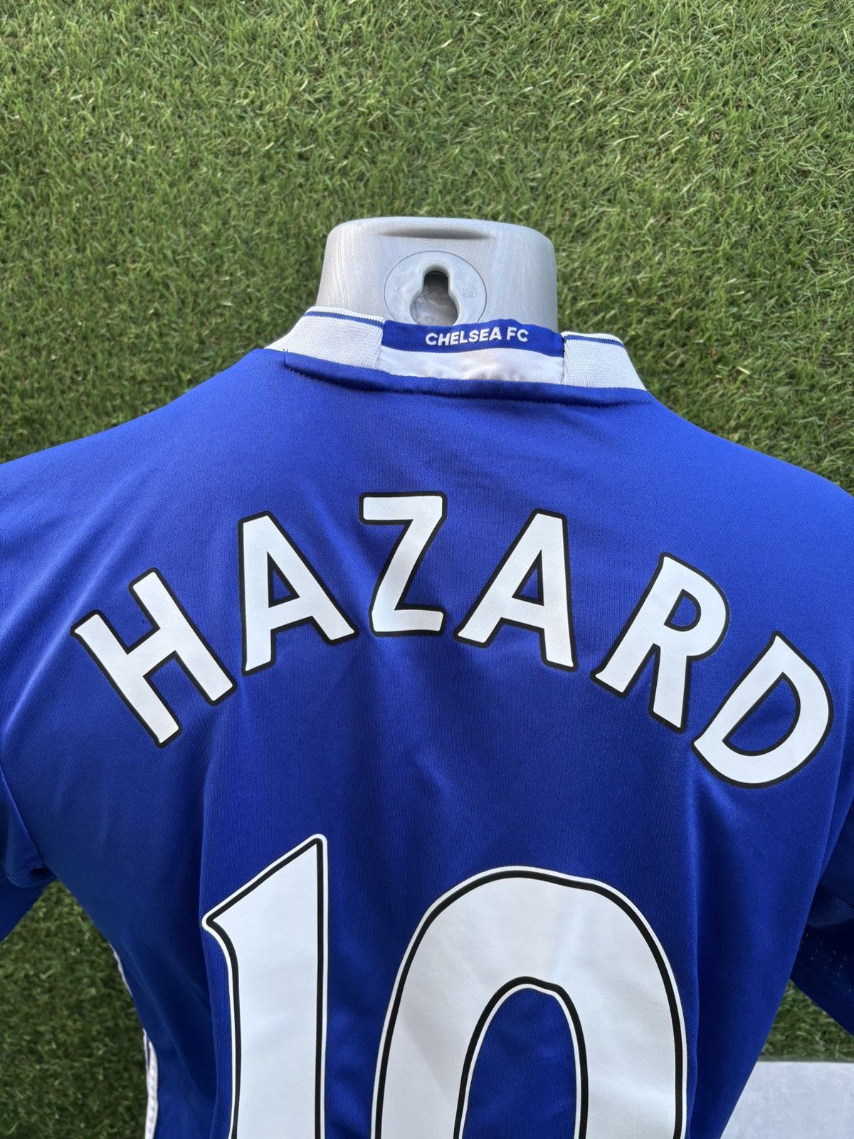 Adidas Jersey hazard chelsea Size US S / EU 44-46 / 1 - 4 Thumbnail