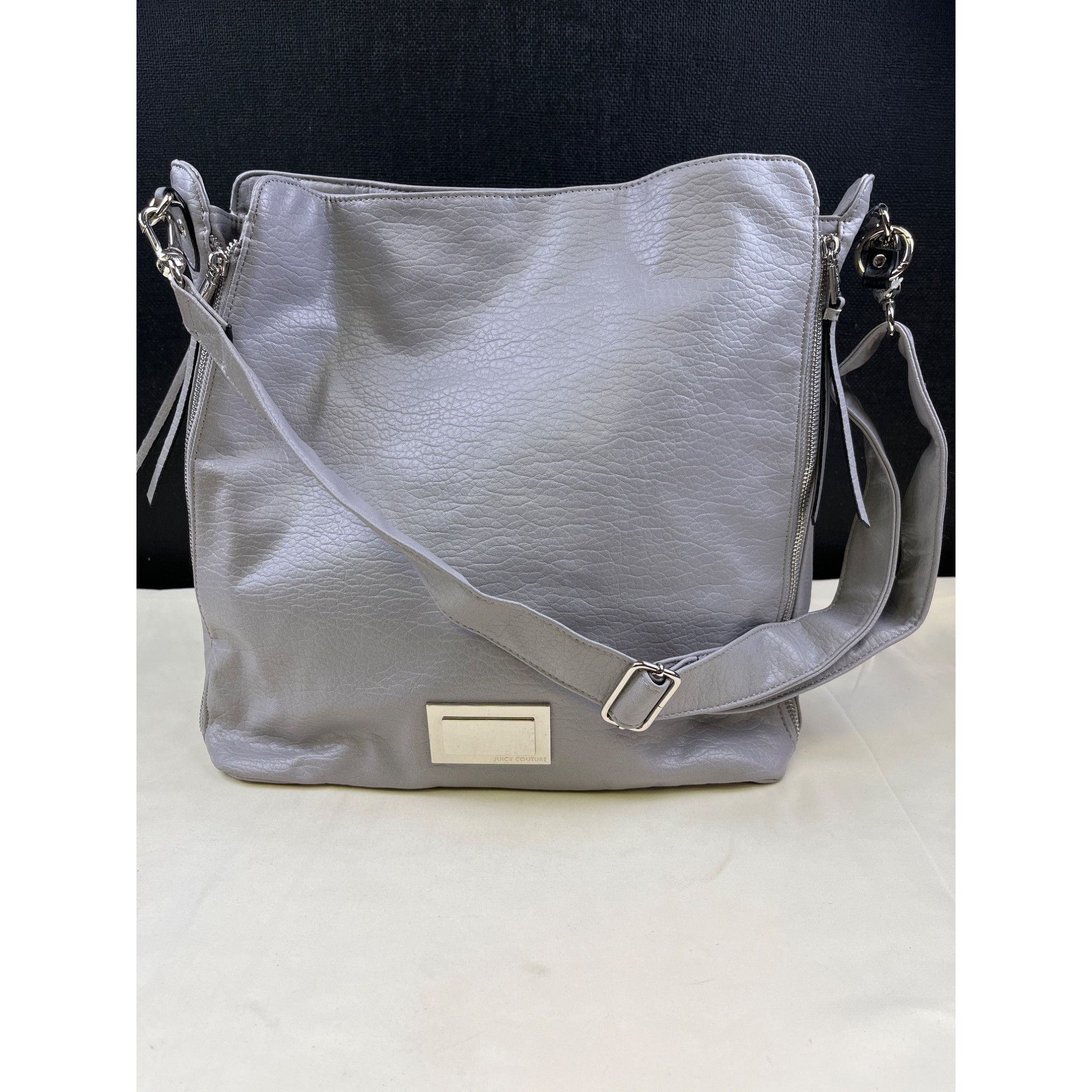 Juicy Couture Juicy Couture Women's Grey Leather Shoulder/Crossbody Bag SK Size ONE SIZE - 1 Thumbnail