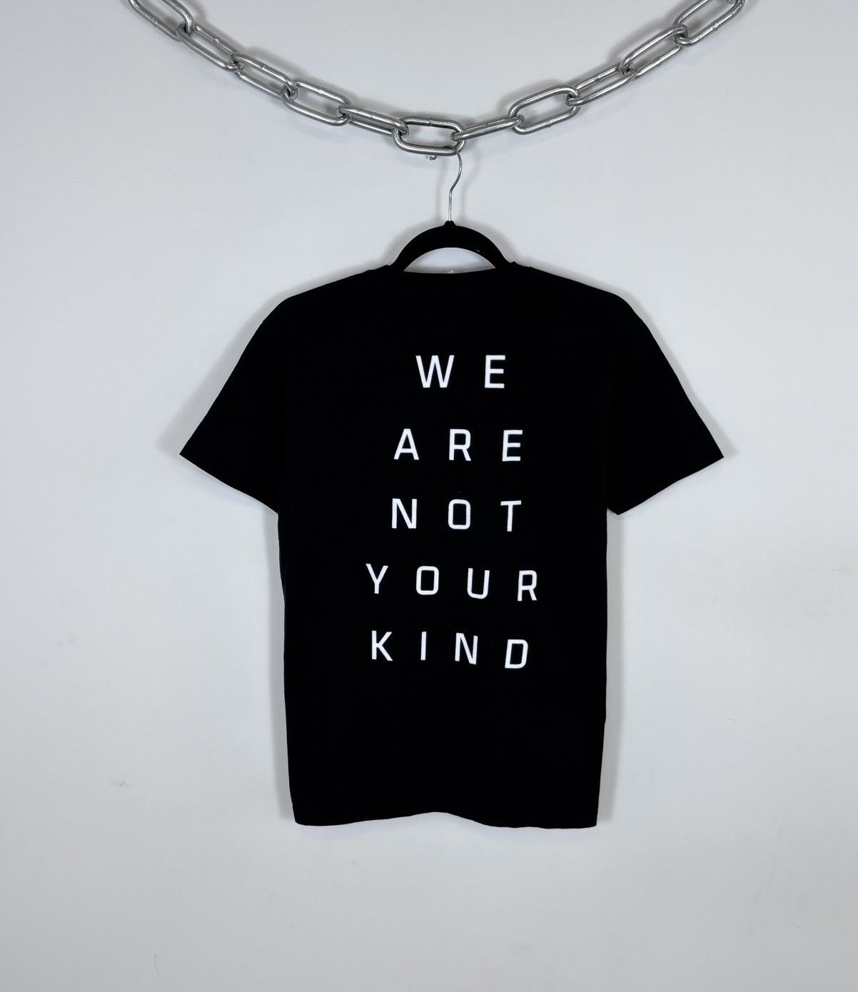 Band Tees Slipknot We Are Not Your Kind Album Black Band T-Shirt Tee Size US S / EU 44-46 / 1 - 11 Thumbnail