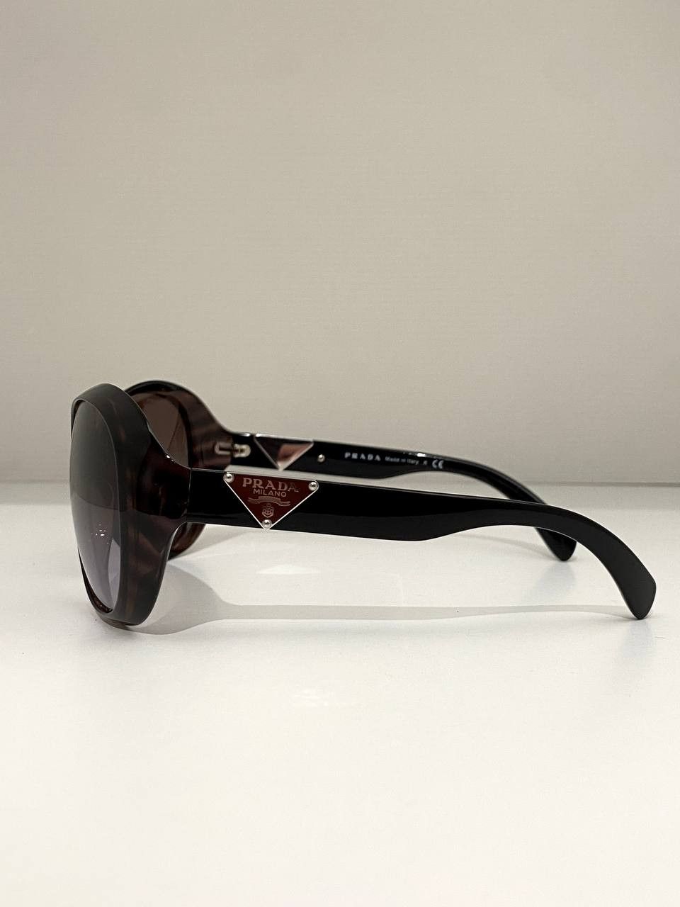Prada Prada Milano Triangle Logo Oval Brown Oversized Sunglasses Size ONE SIZE - 9 Thumbnail