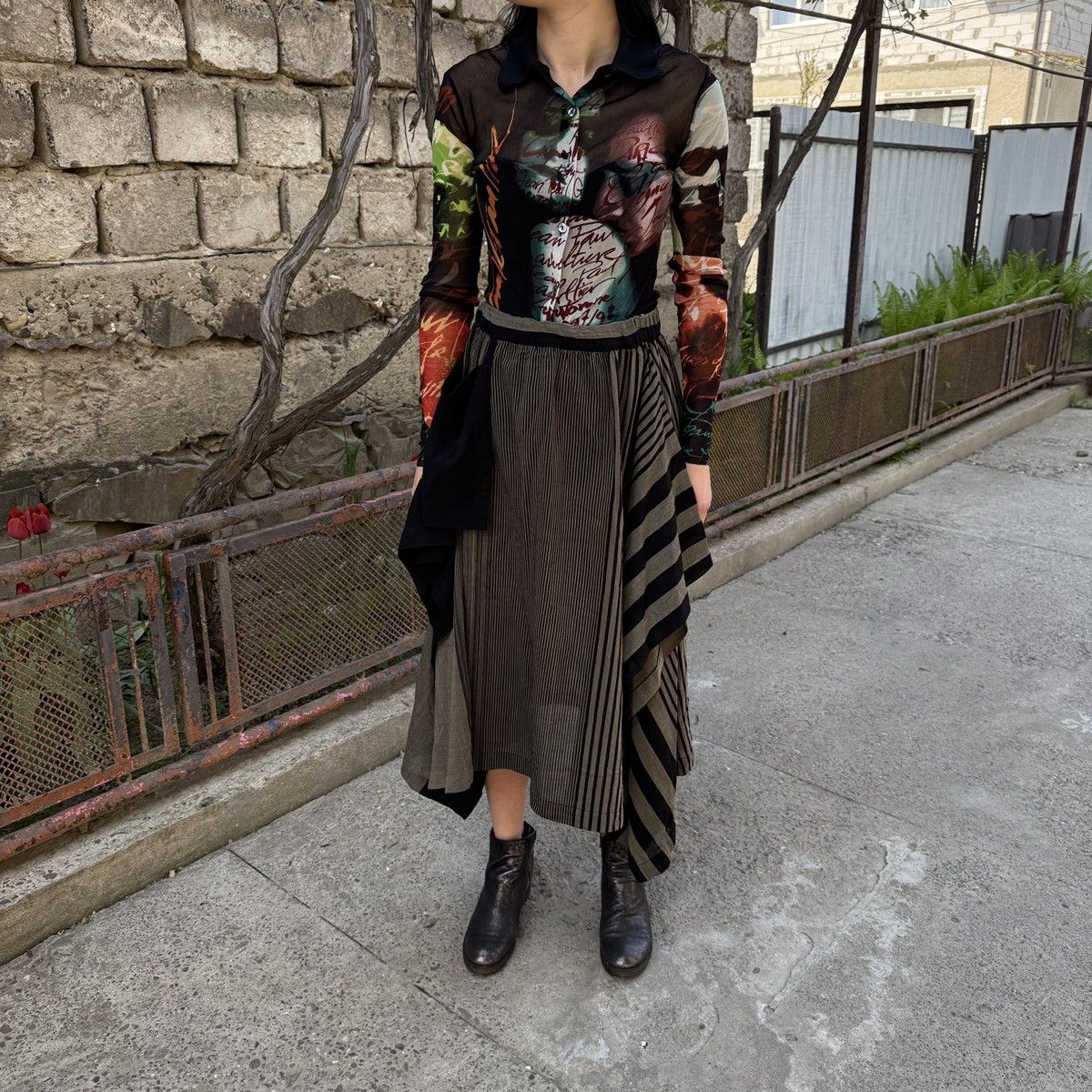 Issey Miyake Archive 1980’s Issey Miyake Permanente Striped Wool Skirt Size 25" / US 0 / IT 36 - 2 Thumbnail
