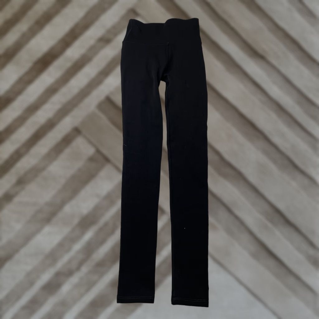 Lululemon Lululemon Leggings 4 Women Slim Perforated Black Ankle Length Activewear Footless Stretch Compression Skinny Pull On Size 27" / US 4 / IT 40 - 1 Thumbnail