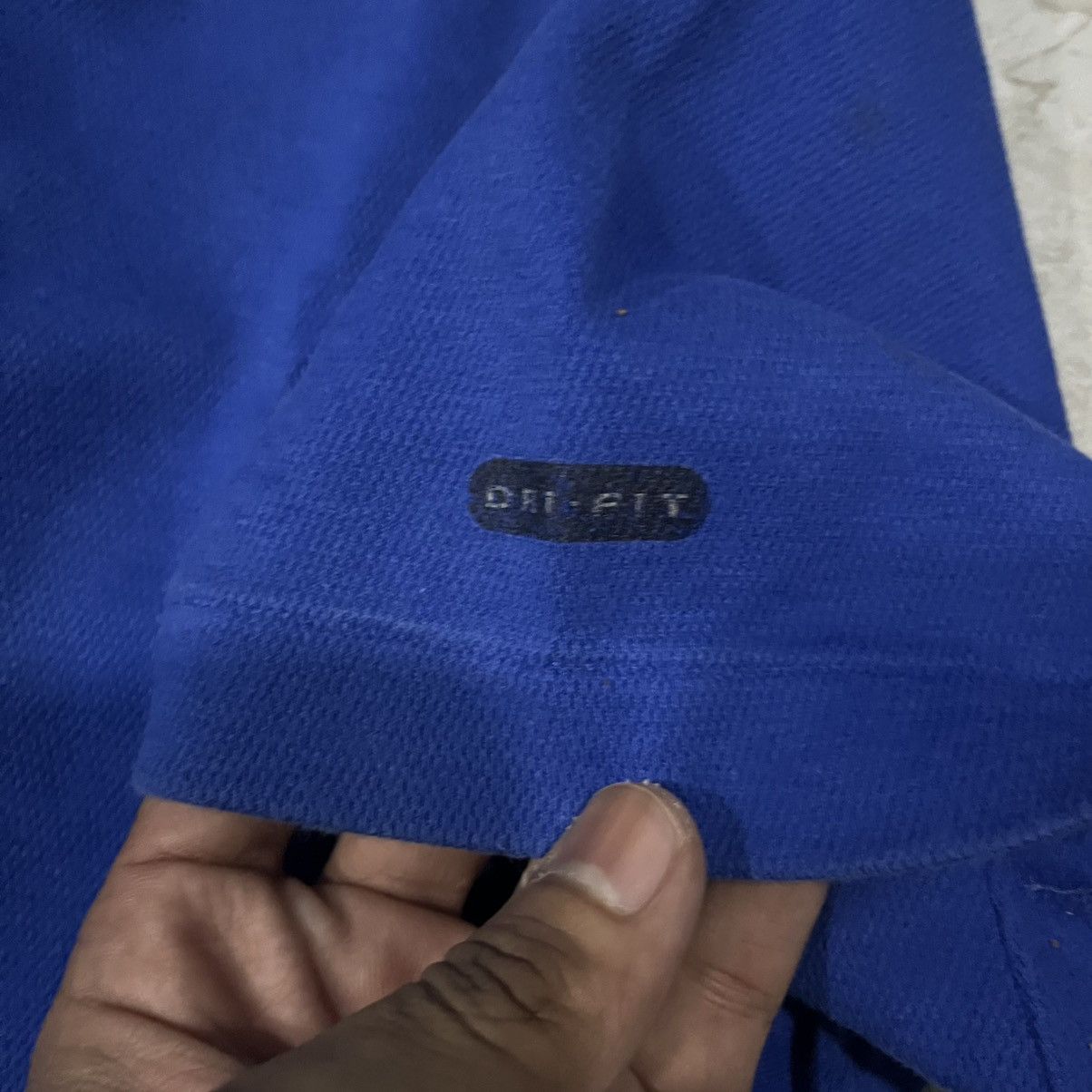 Nike × Vintage Vintage Nike Totti 10 Centre Swoosh Blue T-shirt Size US L / EU 52-54 / 3 - 7 Thumbnail