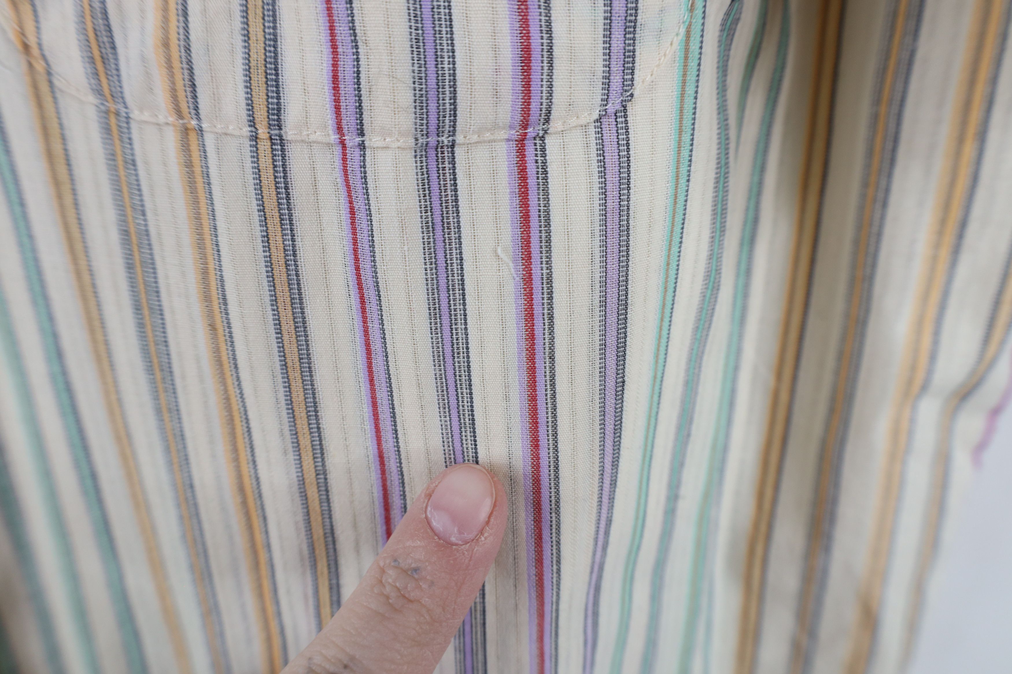 Vintage Vintage 70s Streetwear Collar Rainbow Striped Button Shirt Size US L / EU 52-54 / 3 - 4 Thumbnail