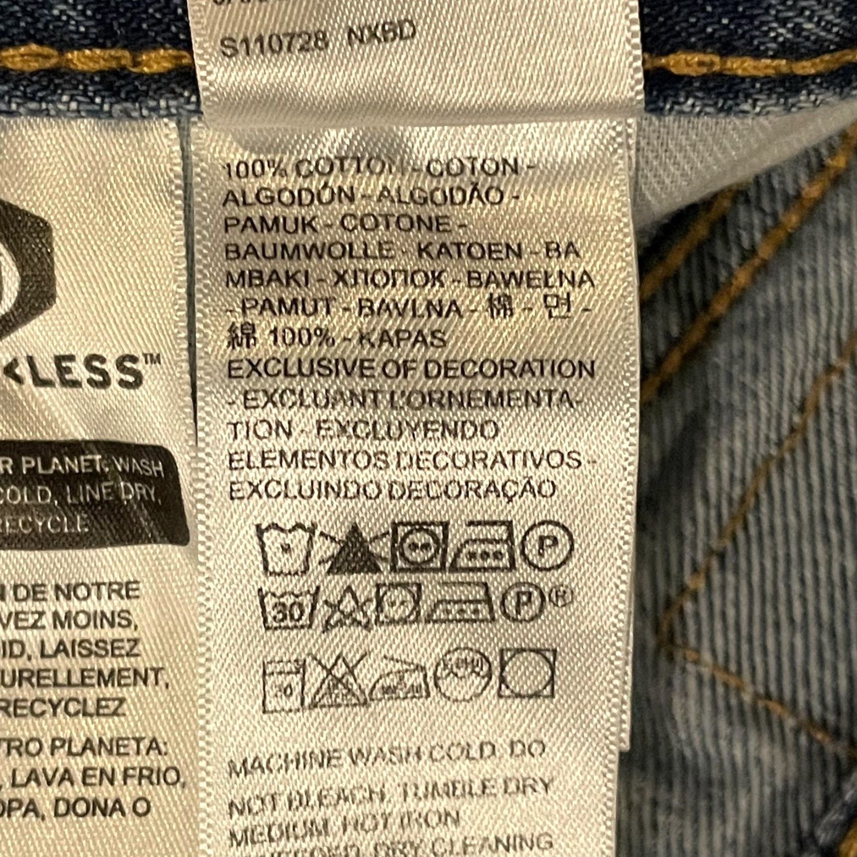 Levi's Levis 405 Denim Shorts Mens 34 Blue Classic Relaxed Fit Casual Bermuda Flat Front Pockets Denim WaterLess 10 in Inseam Size US 34 / EU 50 - 6 Thumbnail