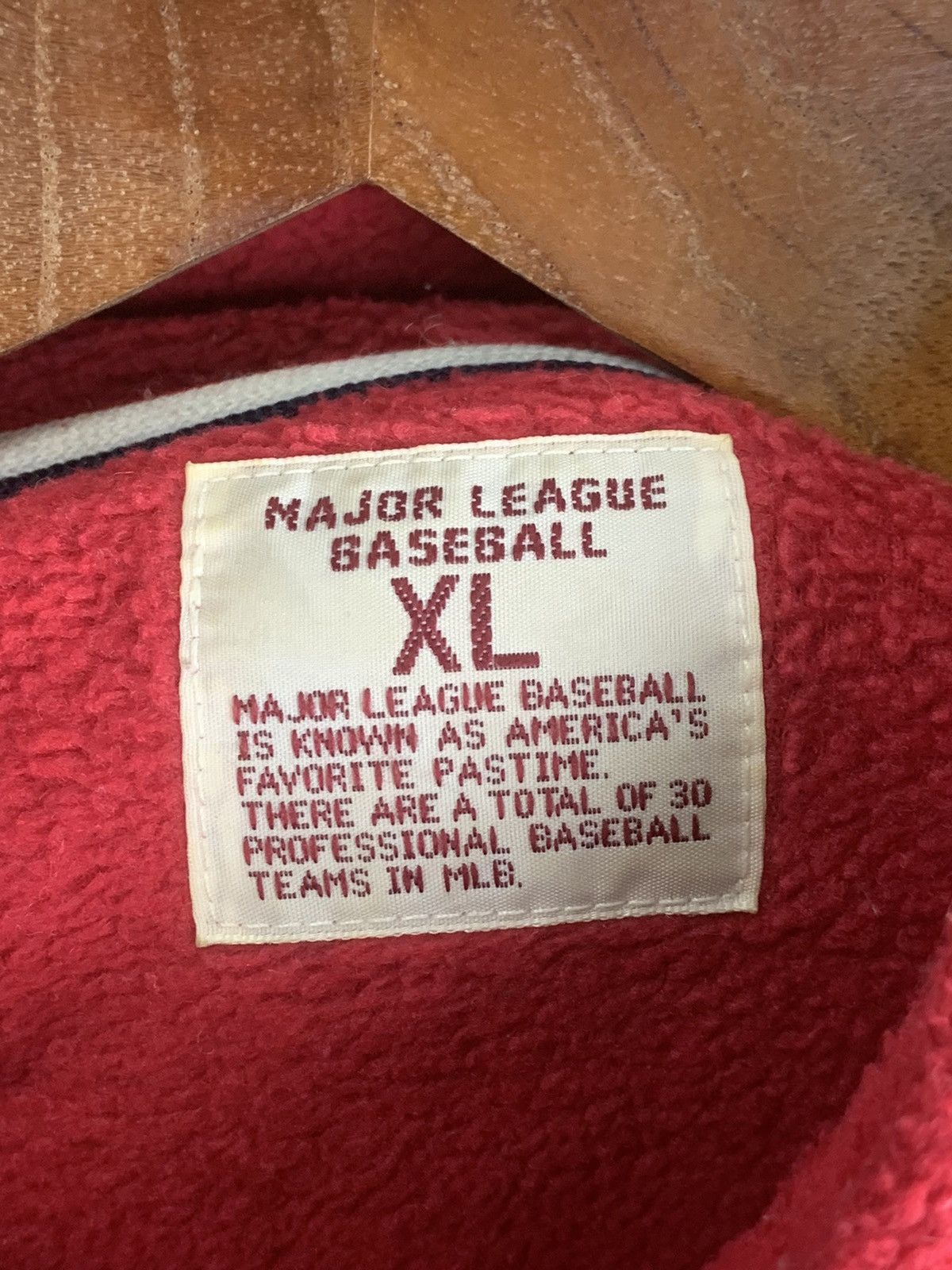 NFL × Uniqlo Boston Red Sox Uniqlo Sweater Size US XL / EU 56 / 4 - 12 Thumbnail