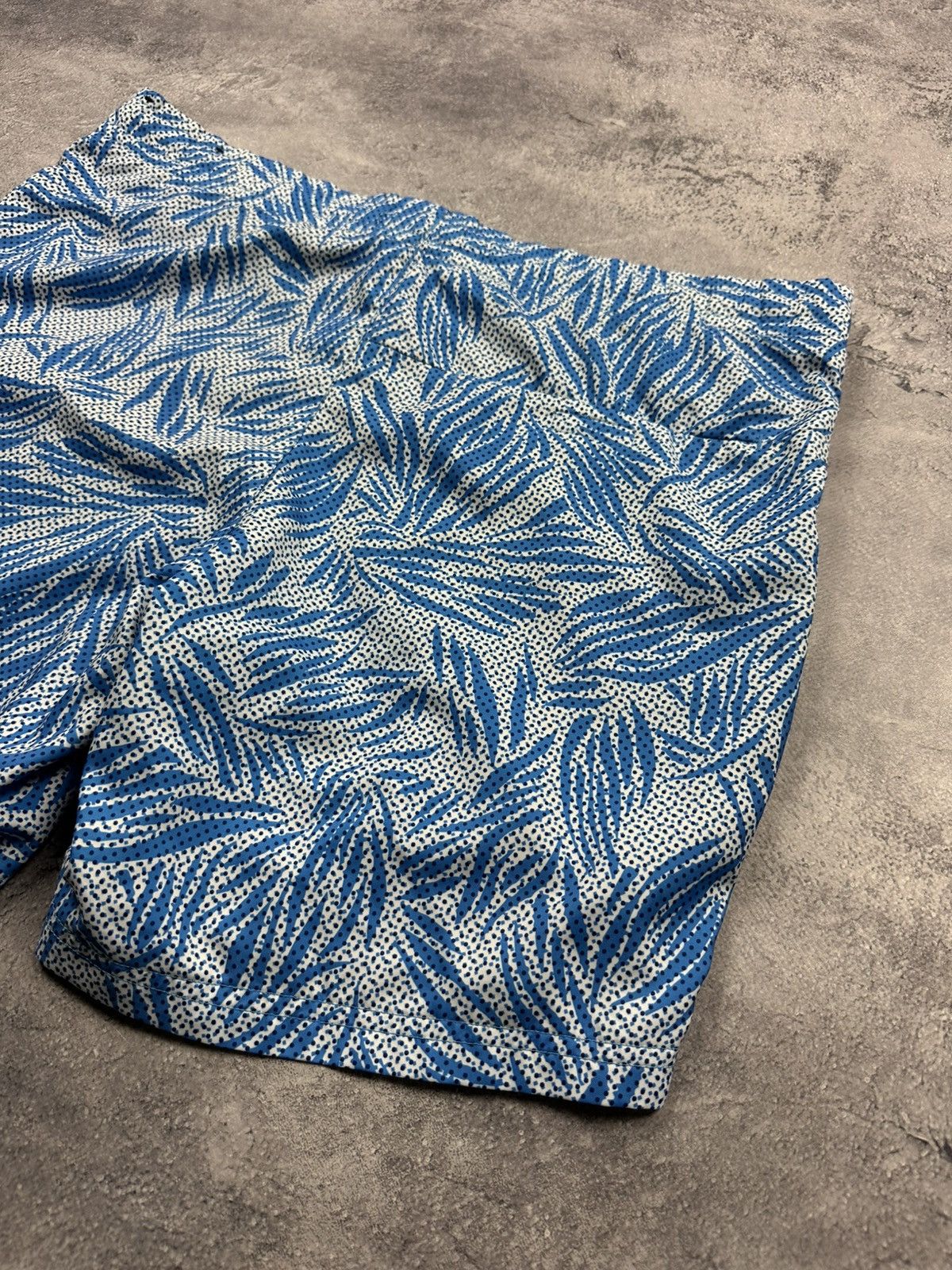 Nike Vintage Nike Swim Shorts Monogram Y2K Swoosh Swimwear Size S Size US 30 / EU 46 - 15 Thumbnail