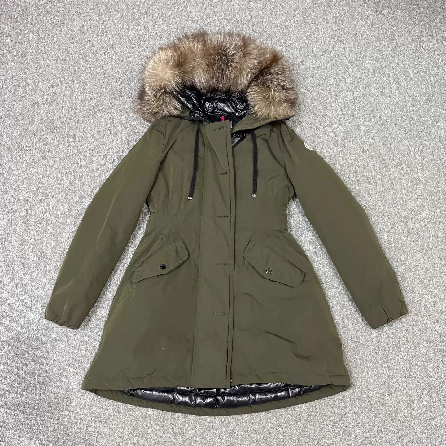 Moncler MonclerArriousDownJacketBlack/GreenFoxFurCollarSize295New Size XS / US 0-2 / IT 36-38 - 1 Thumbnail