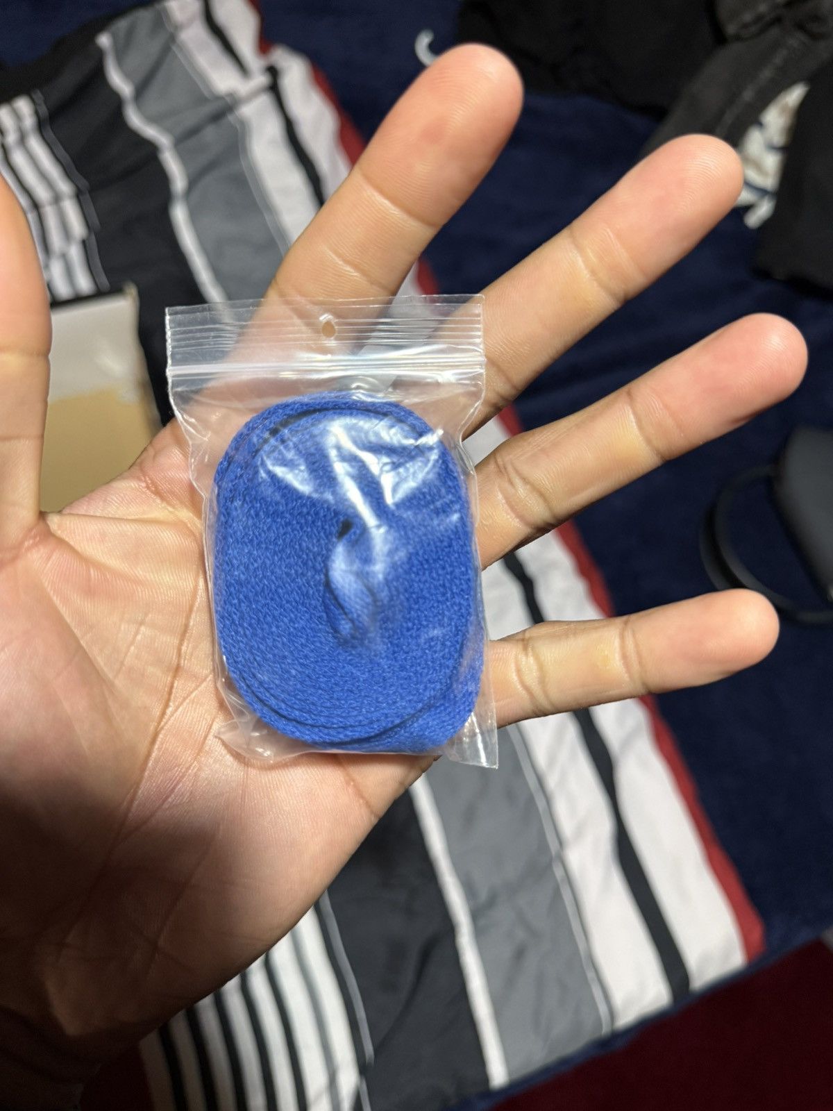 Jordan Brand Size 15 - Jordan 1 Retro High OG Royal Toe 2020 Size US 15 / EU 48 - 7 Thumbnail