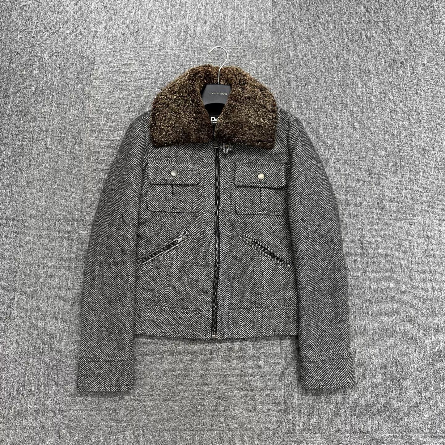 Dolce & Gabbana DG Fur Collar Wool Jacket Size US S / EU 44-46 / 1 - 1 Thumbnail
