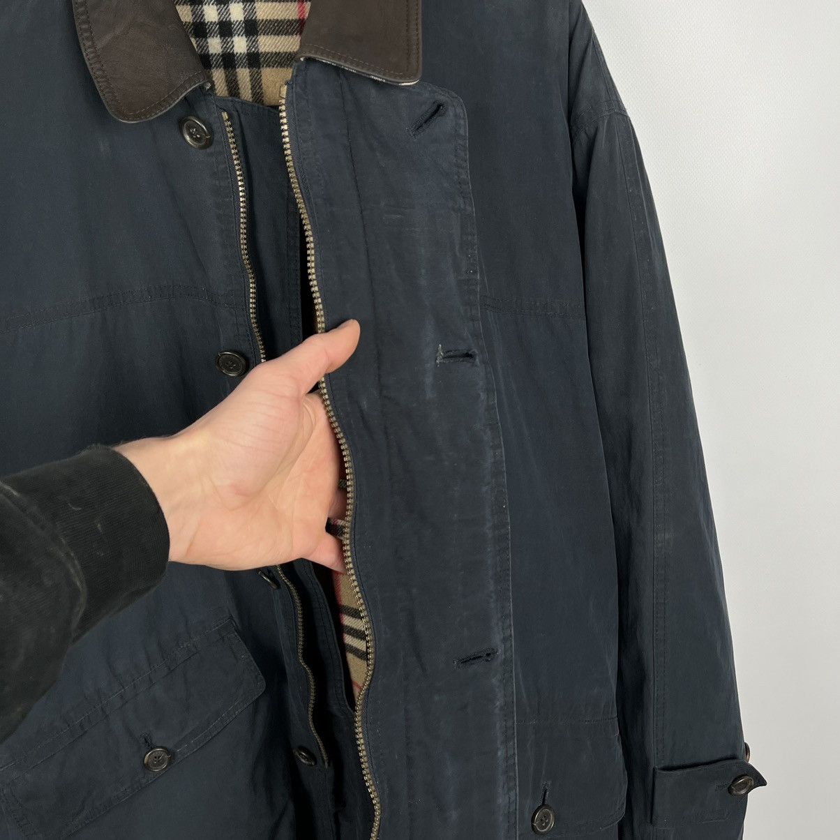 Burberry Vintage Rare Burberrys Nova Check Heritage Heavy Jacket 90’s Size US M / EU 48-50 / 2 - 24 Thumbnail