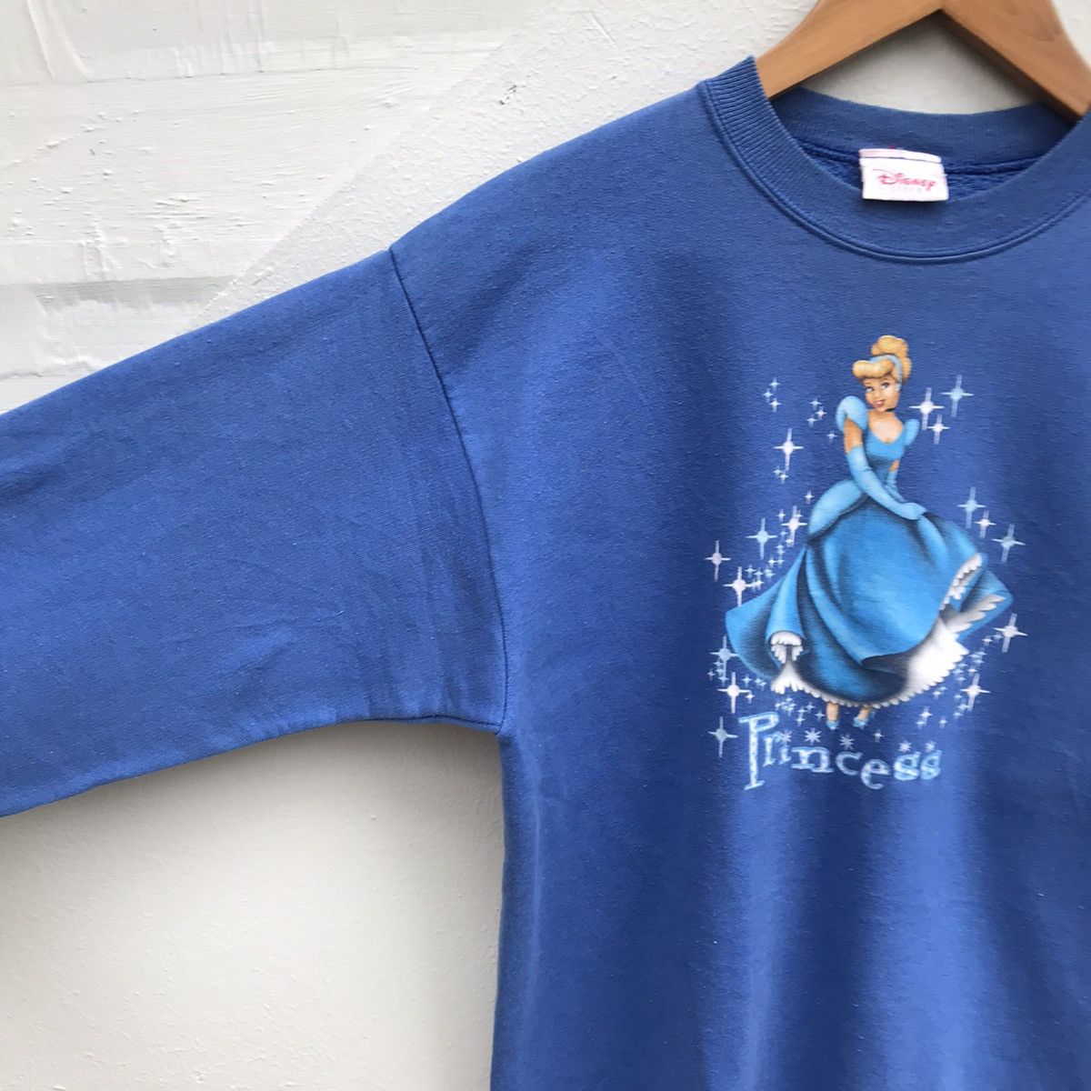 Disney Princess Graphic logo disney crewneck sweater Size US S / EU 44-46 / 1 - 4 Thumbnail