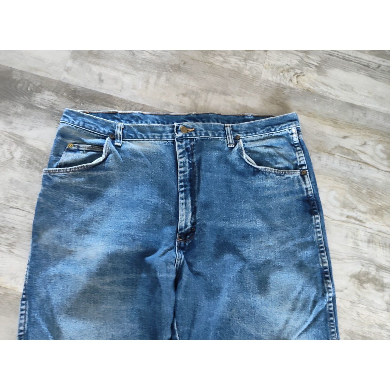 Wrangler VINTAGE Wrangler Rugged Wear Jeans Men Size 42x32 Denim Straight Fit 90s Distressed Blue Size US 42 / EU 58 - 4 Thumbnail