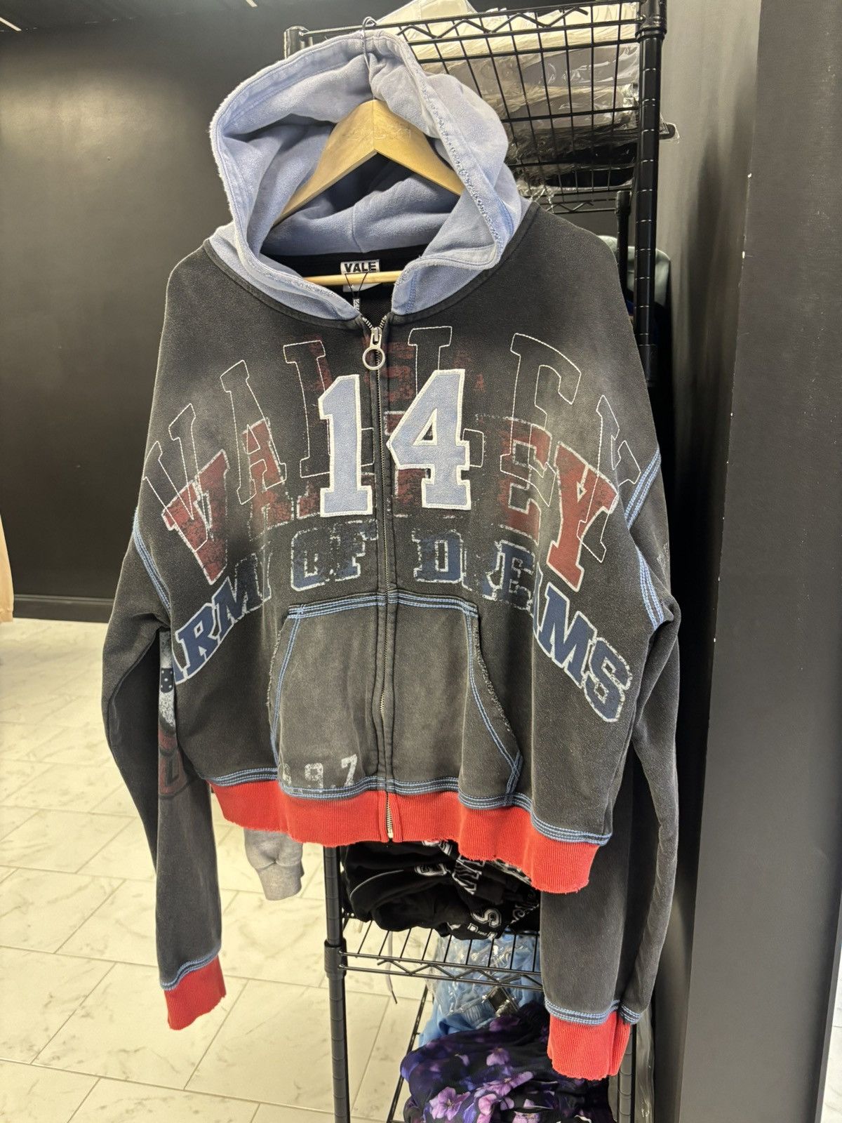 Vale Vale forever hoodie Size US XL / EU 56 / 4 - 1 Thumbnail