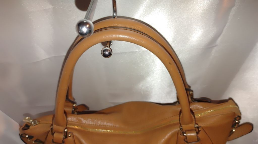 Katie Eary Kattee Pebbled Leather Shoulder Bag Size ONE SIZE - 7 Thumbnail