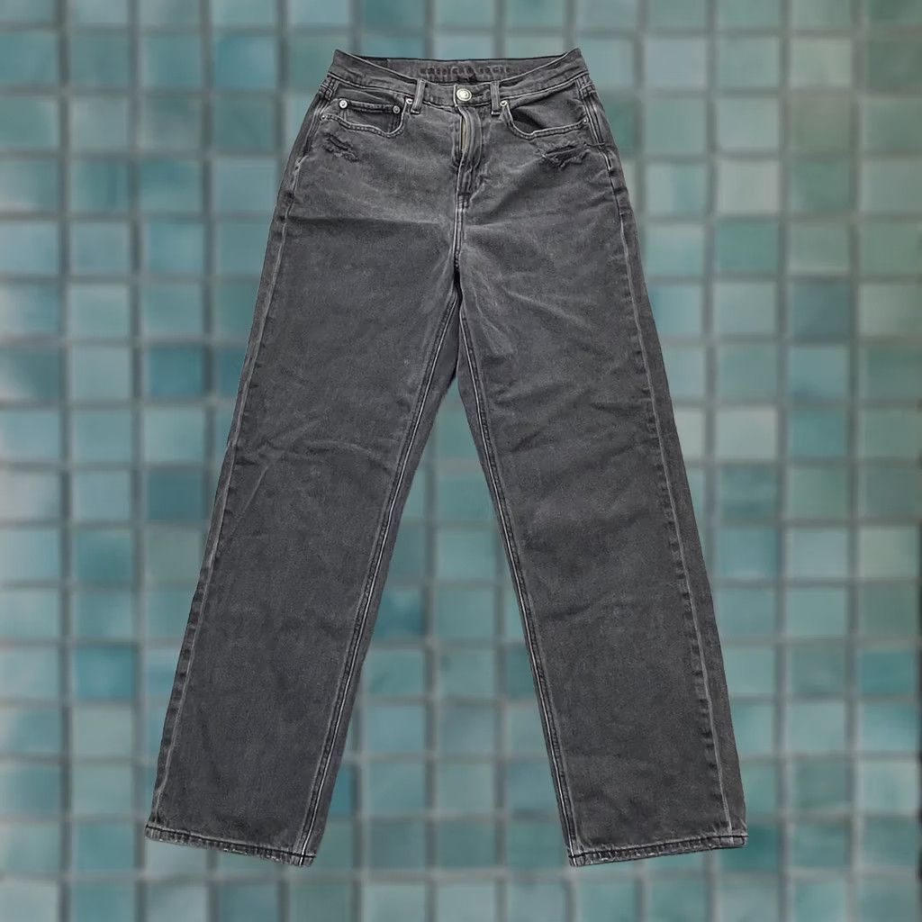American Eagle Outfitters American Eagle Outfitters Womens Jeans 8 Gray Straight Leg Distressed Denim Size 28" / US 6 / IT 42 - 1 Thumbnail