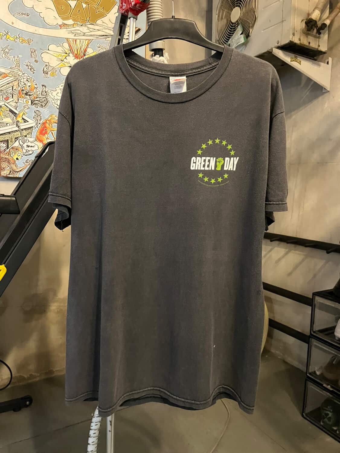 Green day 2000's Tennesee River Vintage
