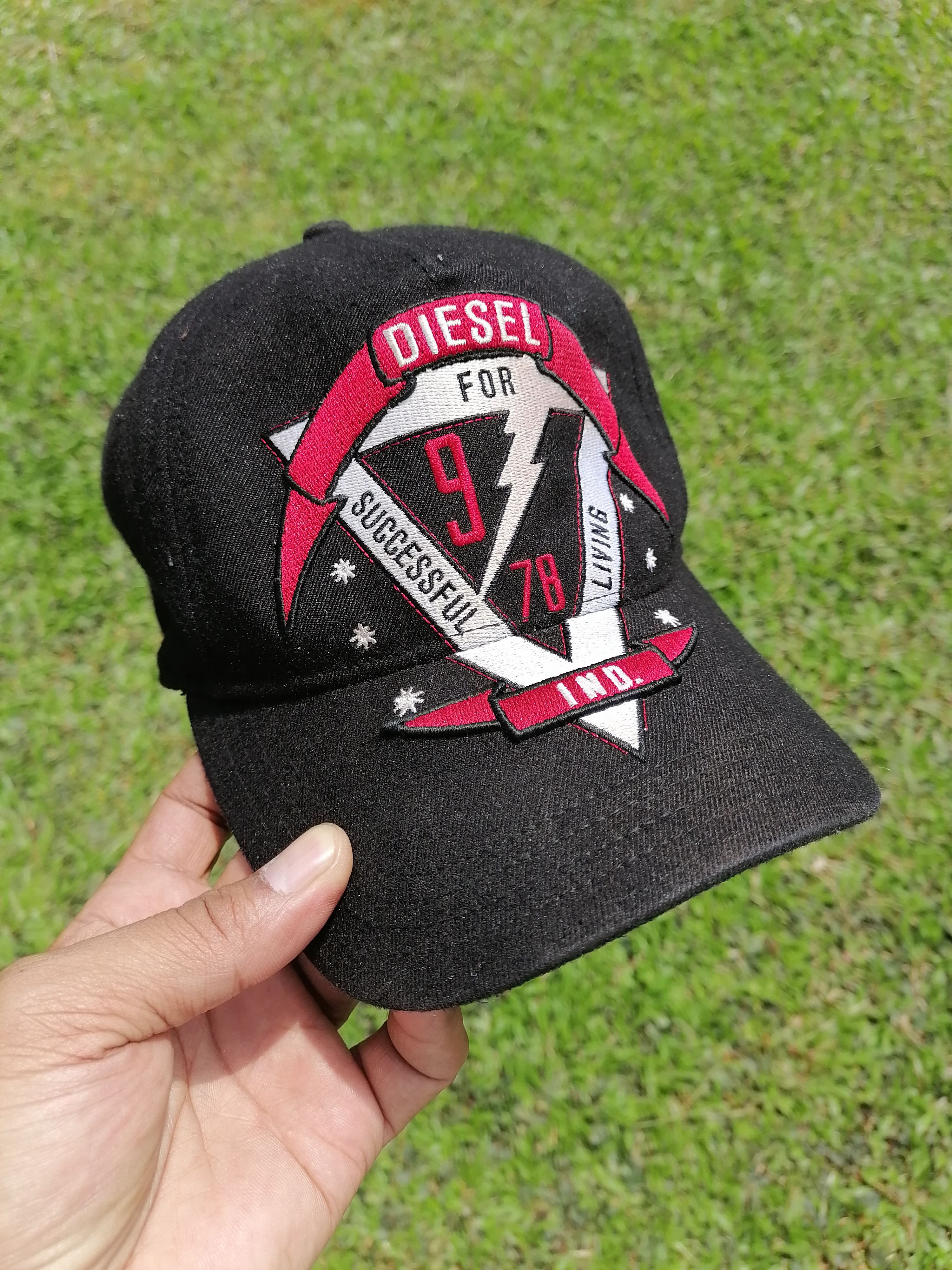 Diesel Diesel Embroidery Logo Snapback Cap Size ONE SIZE - 1 Thumbnail