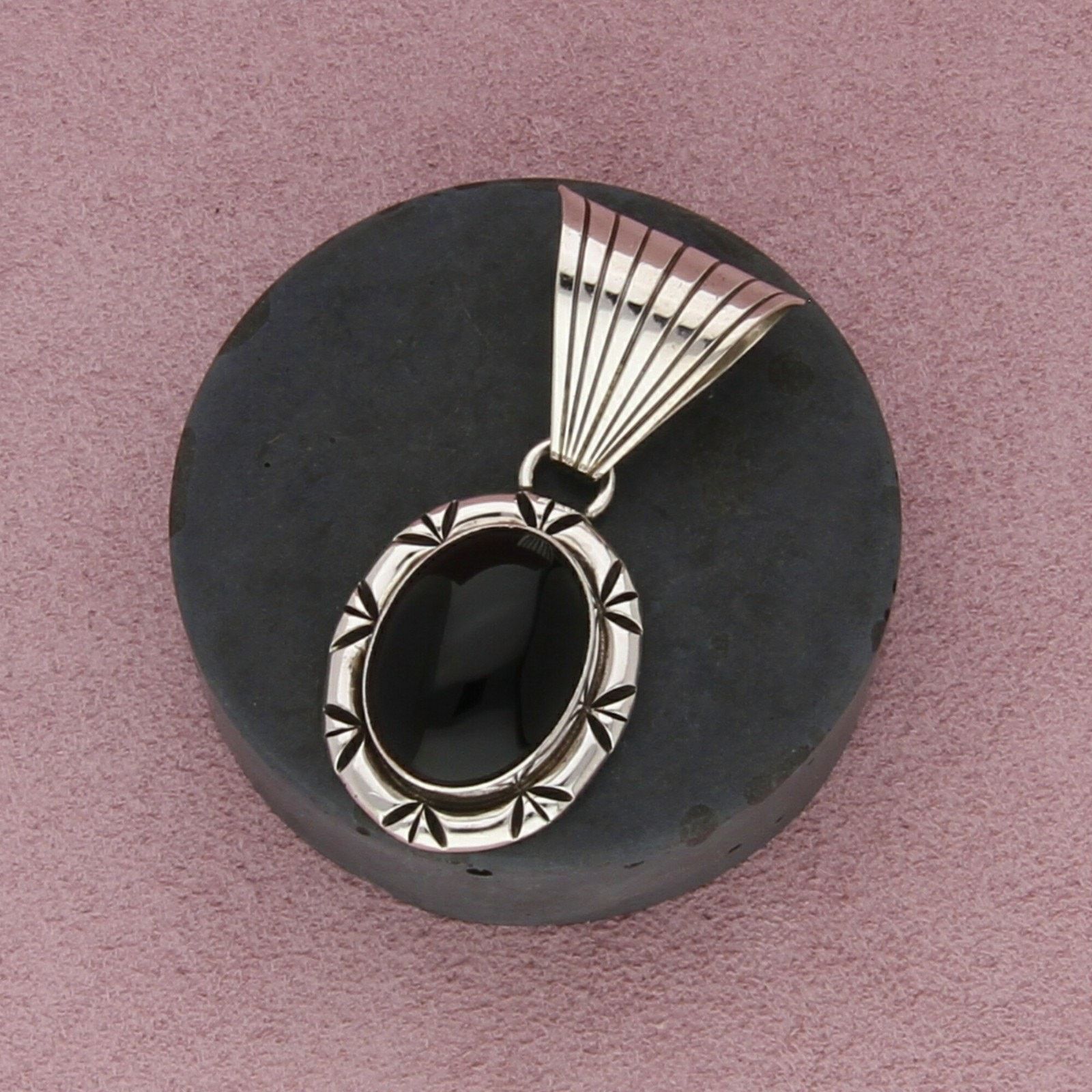 Sterling Silver carol felley sterling silver vintage black onyx pendant Size ONE SIZE - 1 Thumbnail
