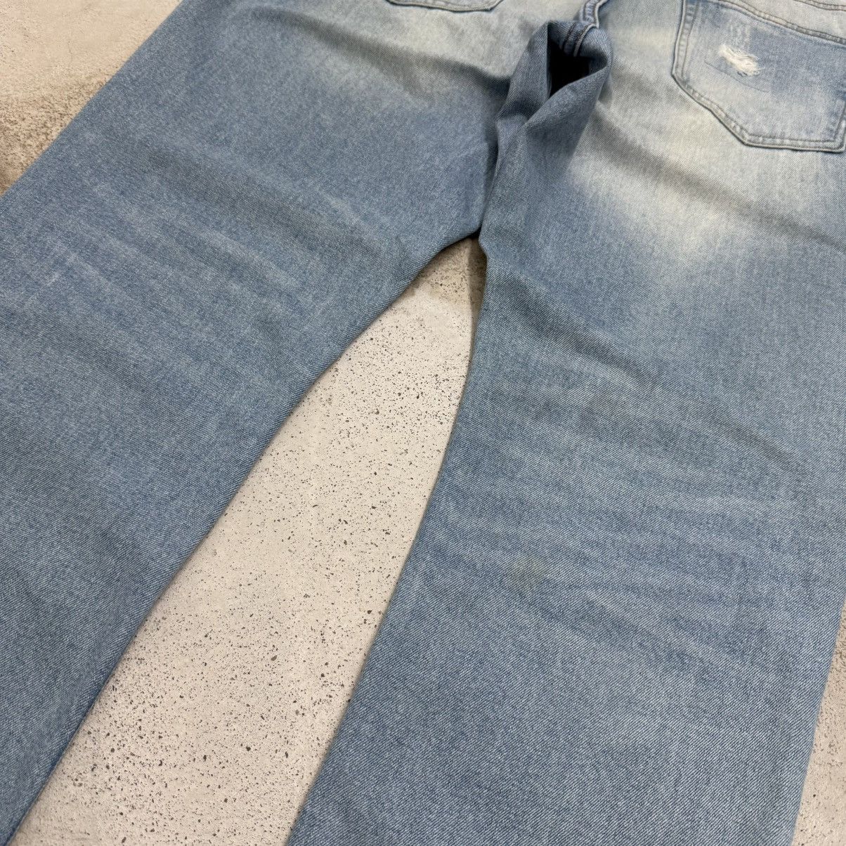 Japanese Brand Navi Distressed Lightwash Denim Pants Size US 33 - 12 Thumbnail