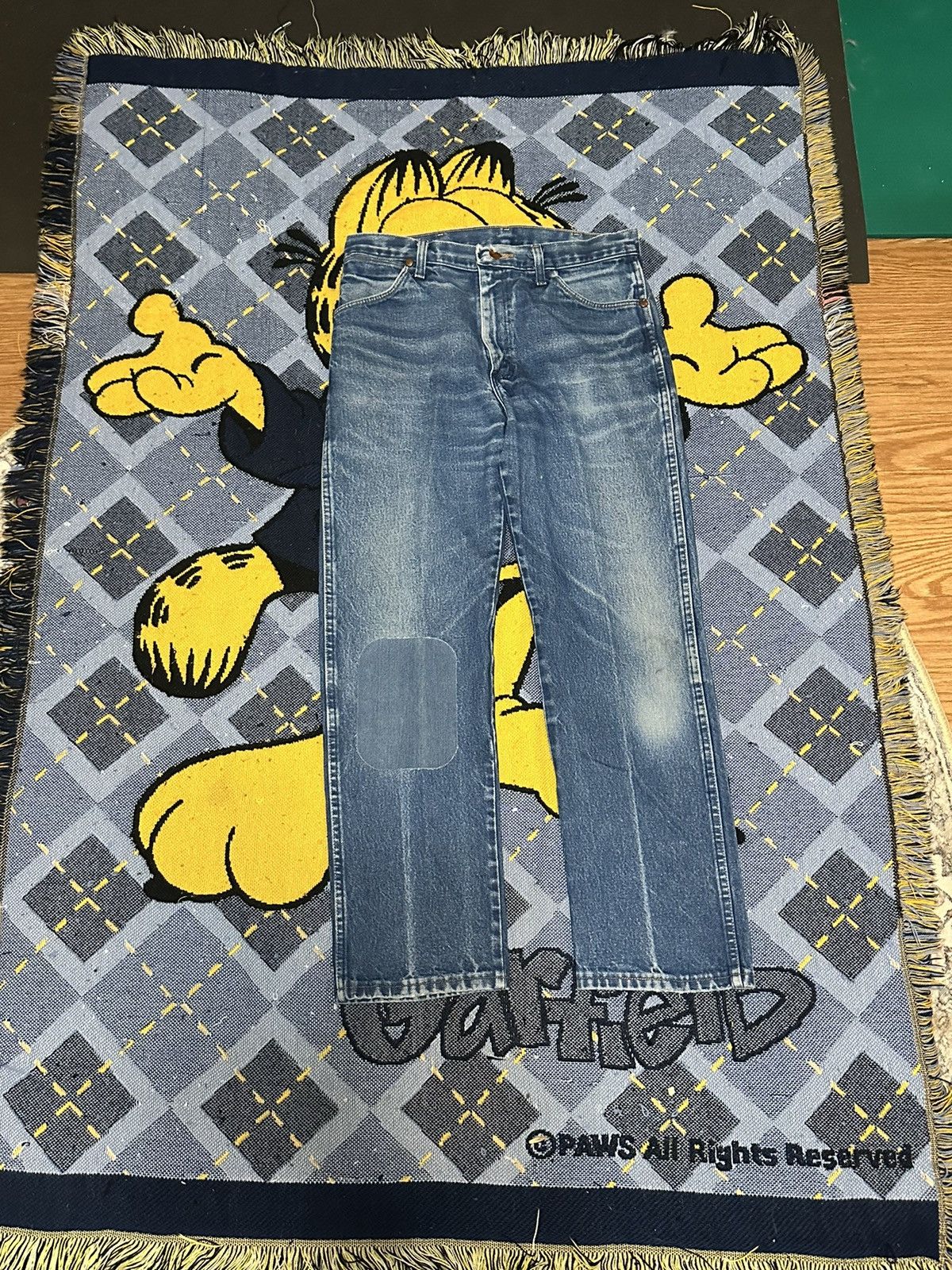 Wrangler Vintage Sun Faded Wrangler Cowboy Jeans Size US 33 - 1 Thumbnail