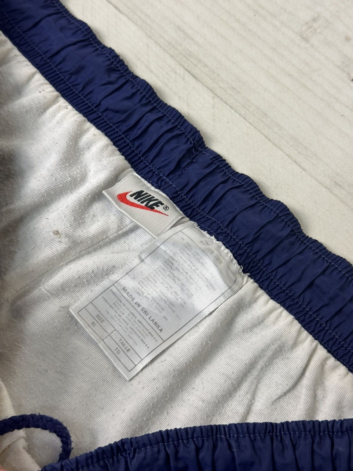 Nike Vintage Nike Nylon Pants Track 90s y2k Swoosh Size US 36 / EU 52 - 7 Thumbnail