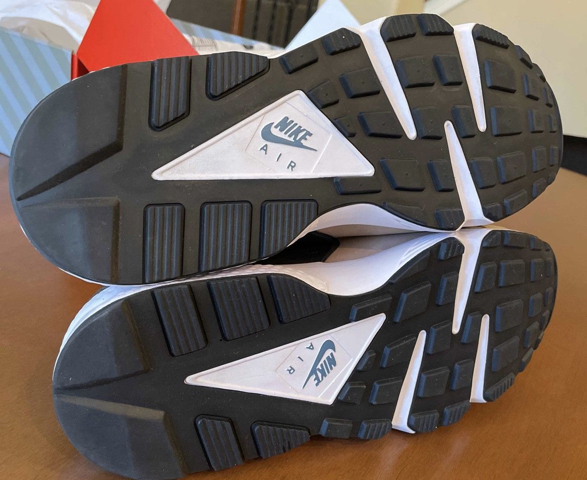 Nike Nike Air Huarache Escape (2021) Size US 10.5 / EU 43-44 - 5 Thumbnail