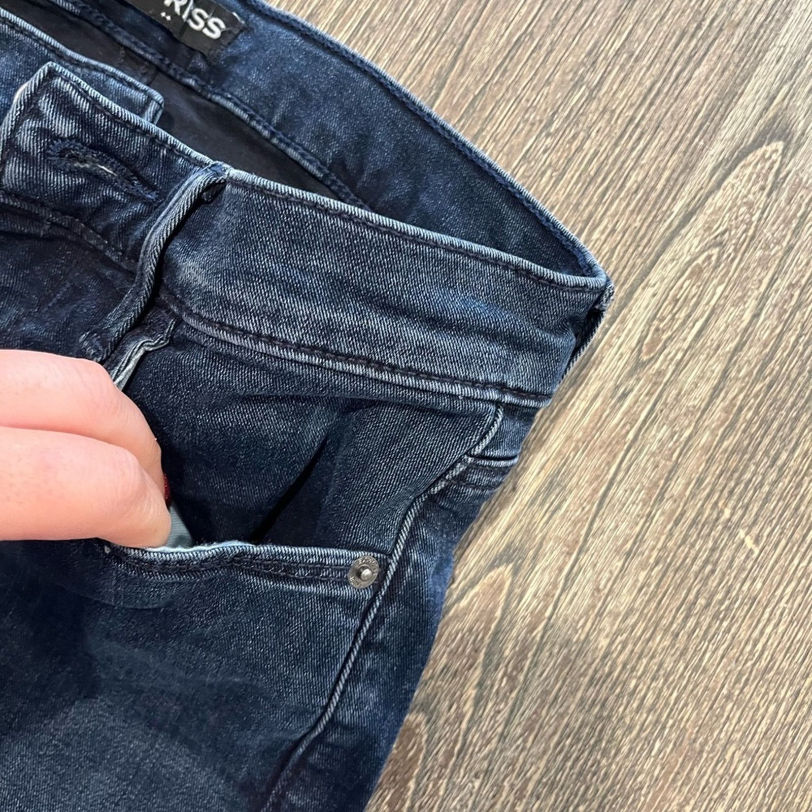 Express Express Supersoft Legging Jeans Mid Rise Denim Blue Size 4 Size 27" / US 4 / IT 40 - 4 Thumbnail