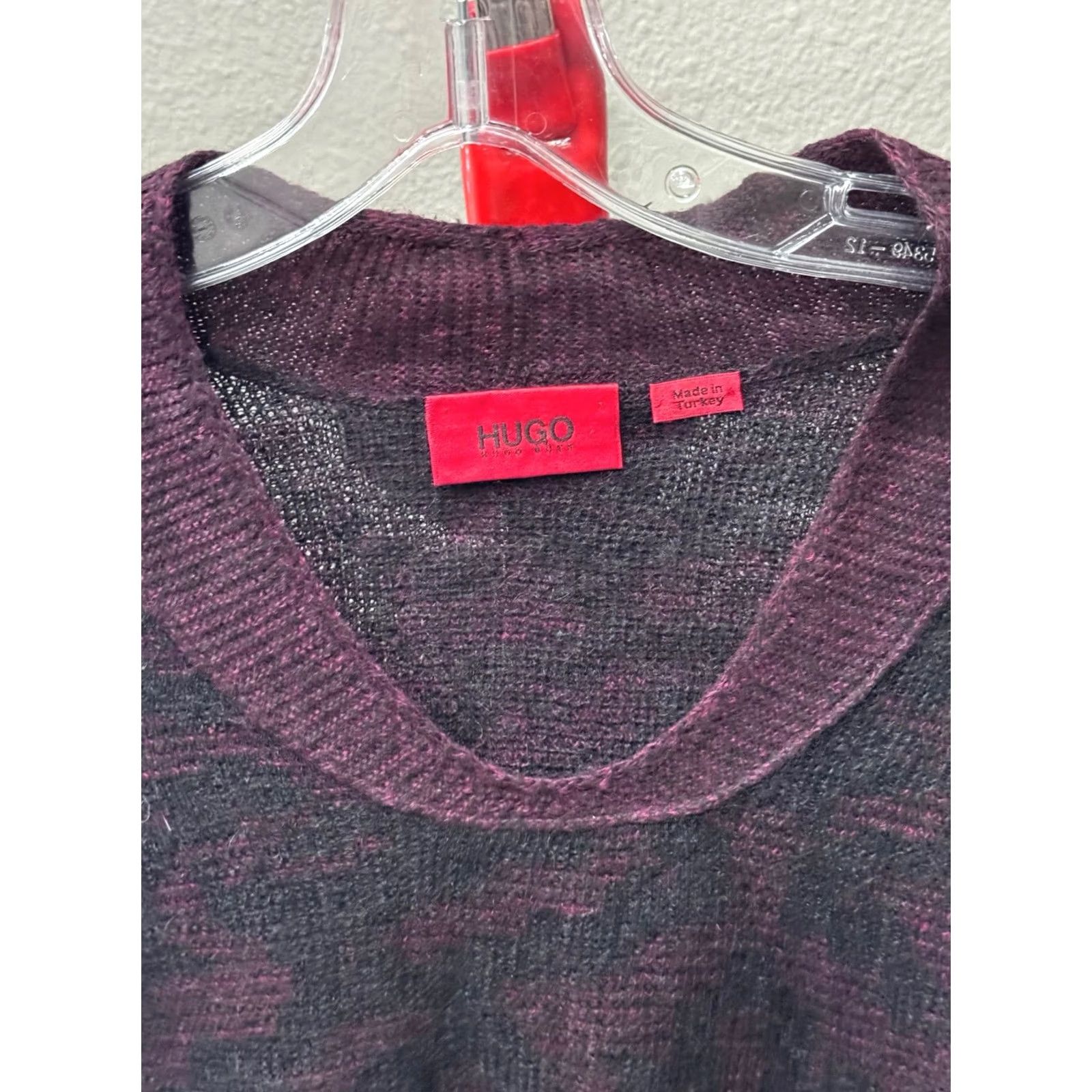 Hugo Boss Hugo Boss Plum Mohair Wool Blend Vneck SWEATER XL Mens Size US XL / EU 56 / 4 - 4 Thumbnail