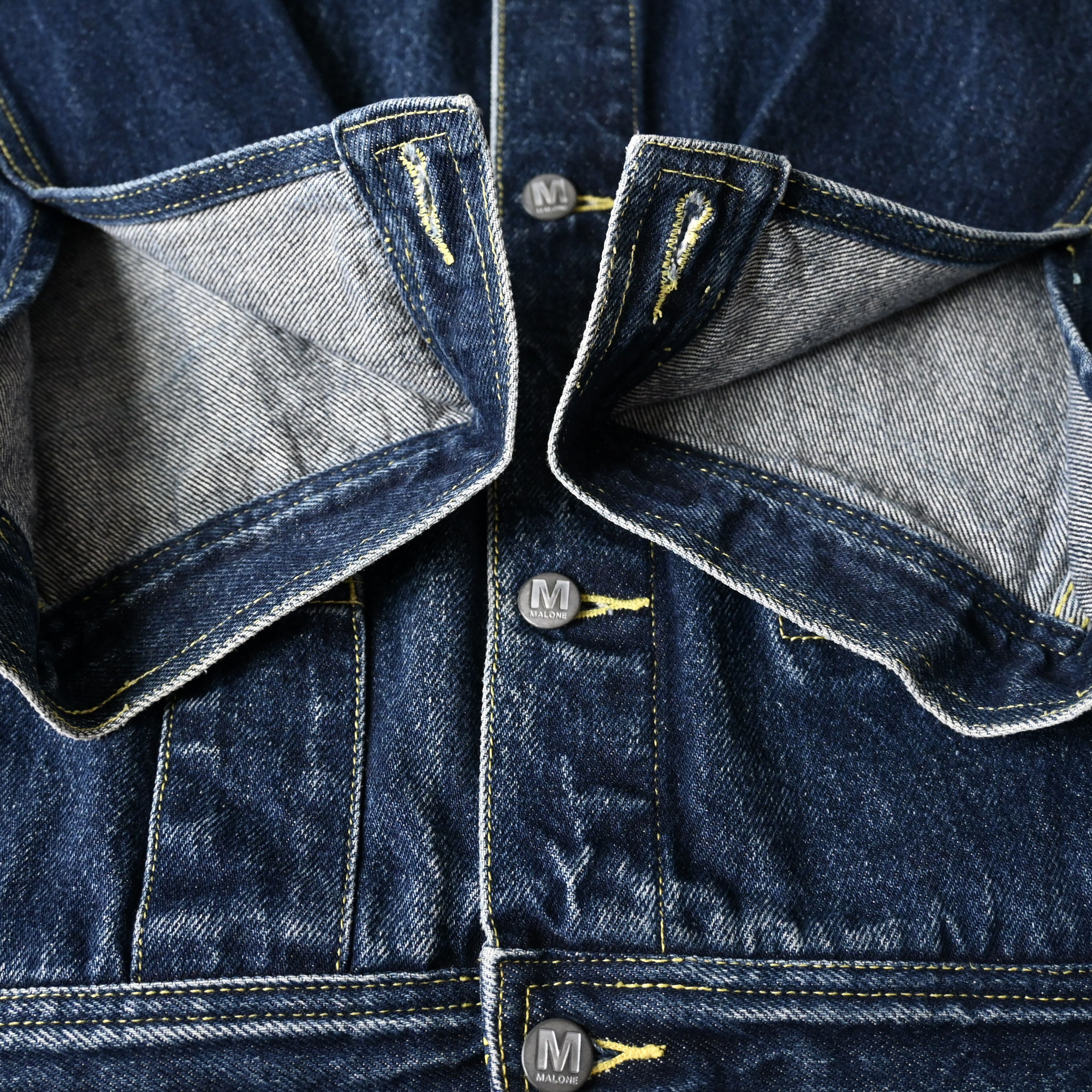 Vintage VTG MO JEANS by Maurice Malone reflective logo denim trucker Size US XXL / EU 58 / 5 - 11 Thumbnail