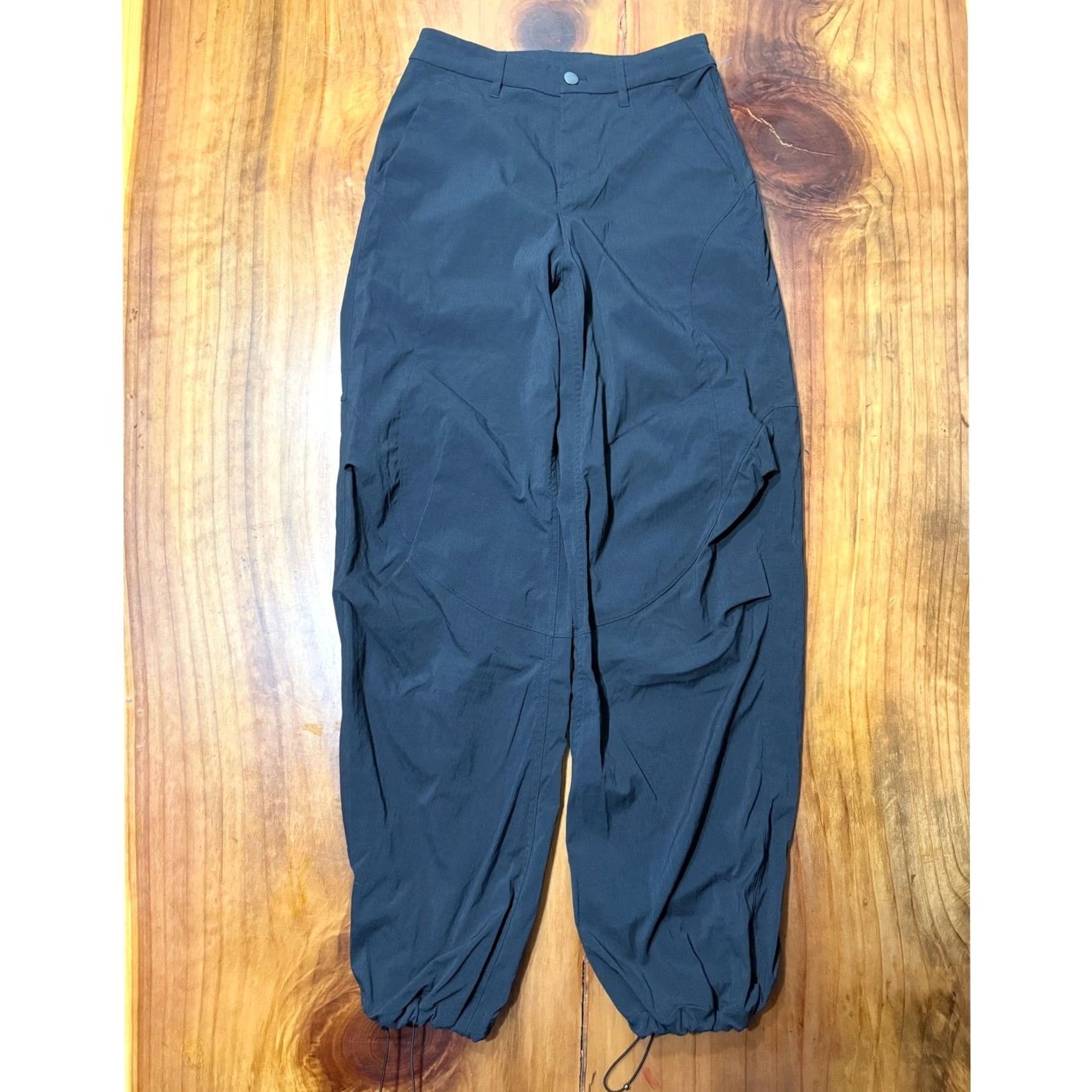 Lululemon Lululemon SLNSH Jogger Pants 25 Nylon Ripstop Utility Athletic Black Women Pants 25 Inseam 32 Slnsh Tech Size 26" / US 2 / IT 38 - 2 Thumbnail