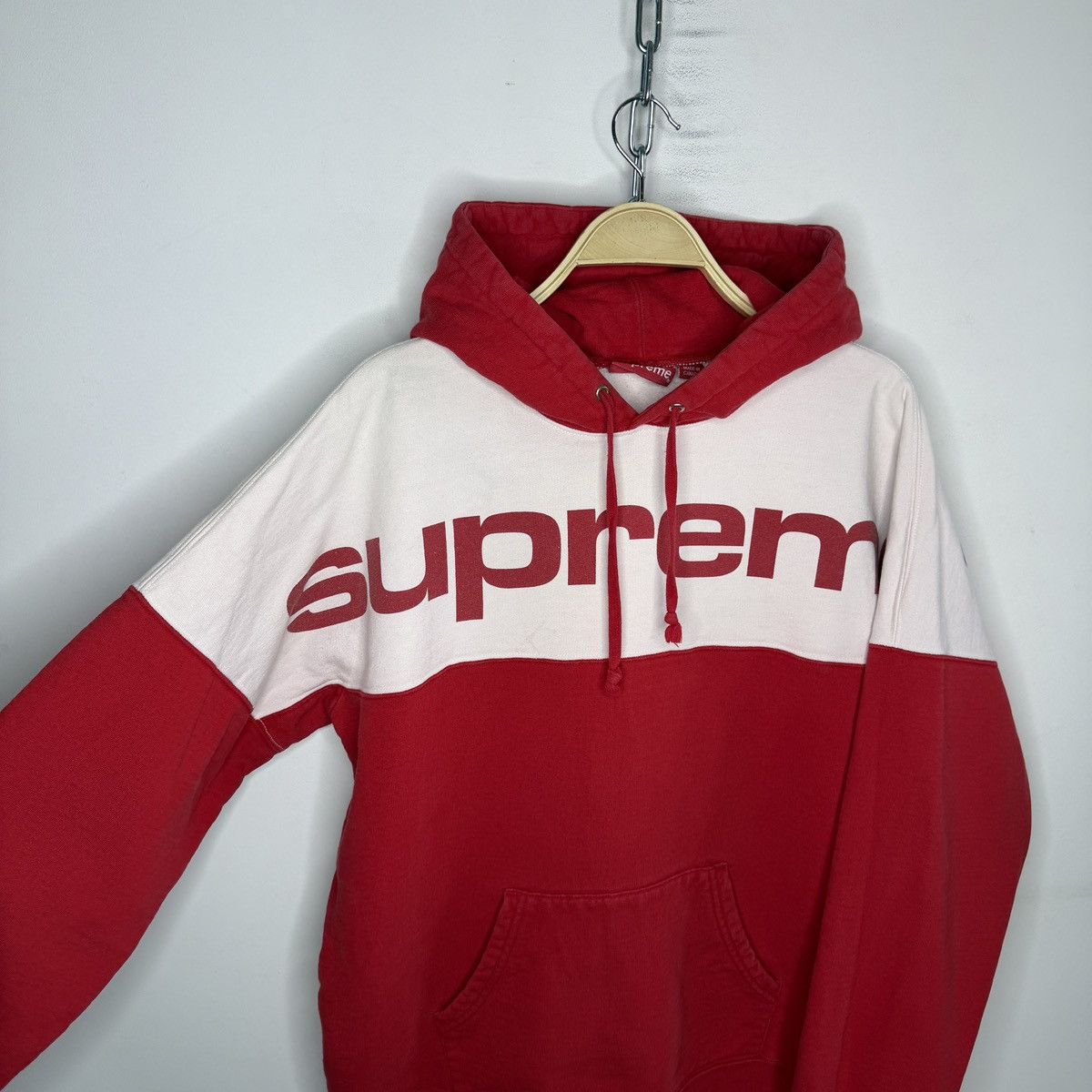 Supreme Supreme Sweatshirt Logo 2017 Hoodie Red White Size US L / EU 52-54 / 3 - 7 Thumbnail