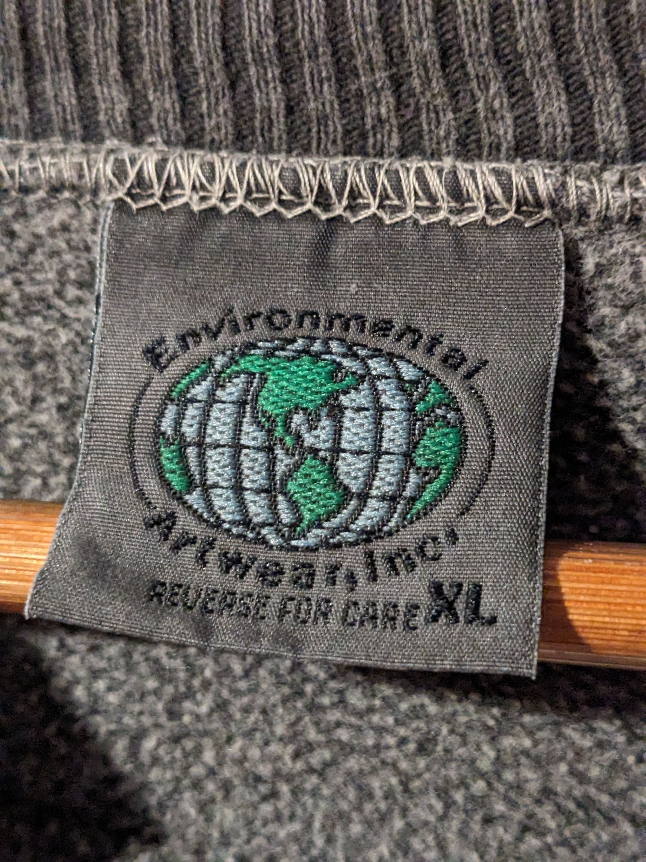 Gildan Vintage 90s North American Carnivores Earth Tones Sweatshirt Size US XL / EU 56 / 4 - 10 Thumbnail