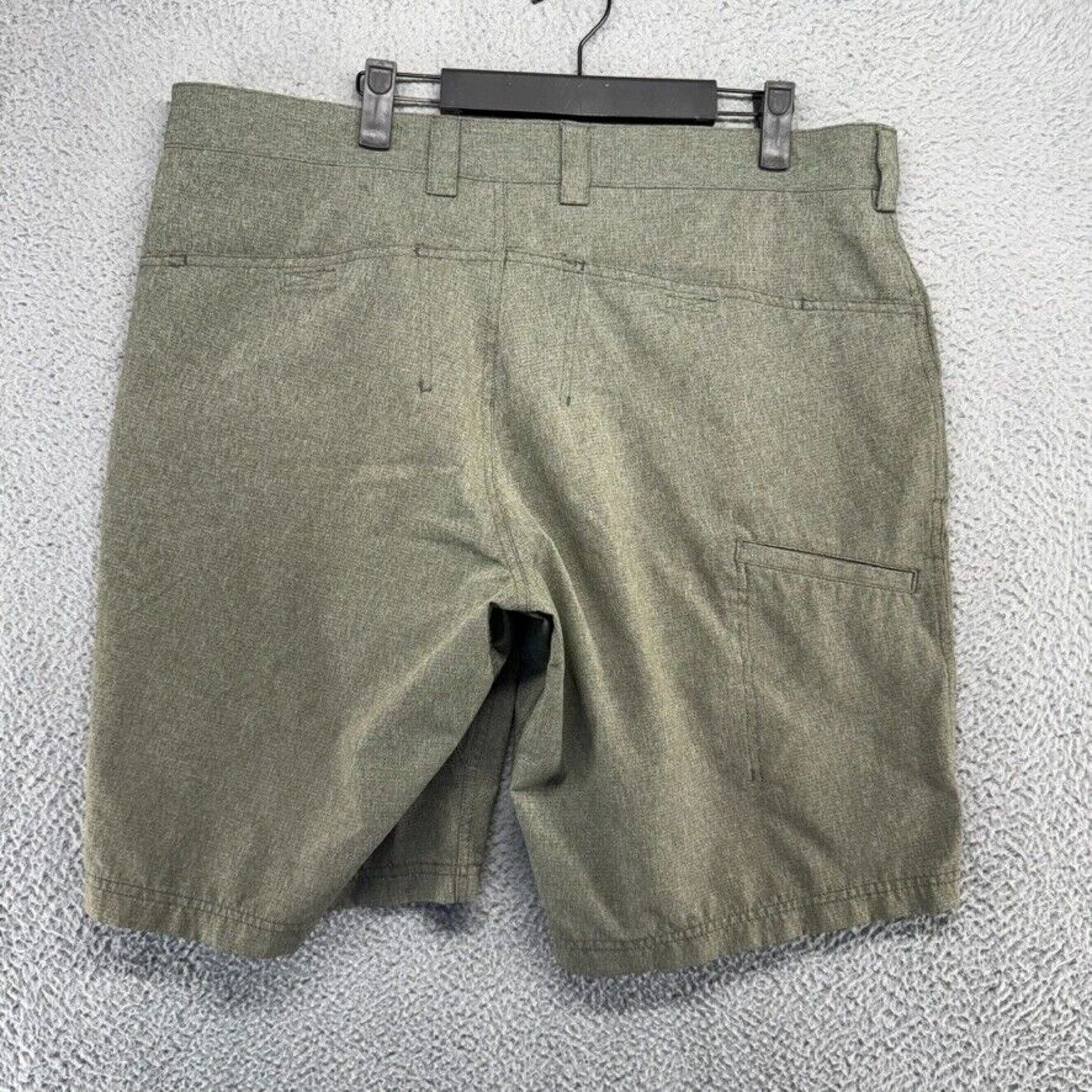 Duluth Trading Company Duluth Trading Shorts Men's 38 Green Carpenter Hiking Size US 38 / EU 54 - 6 Thumbnail