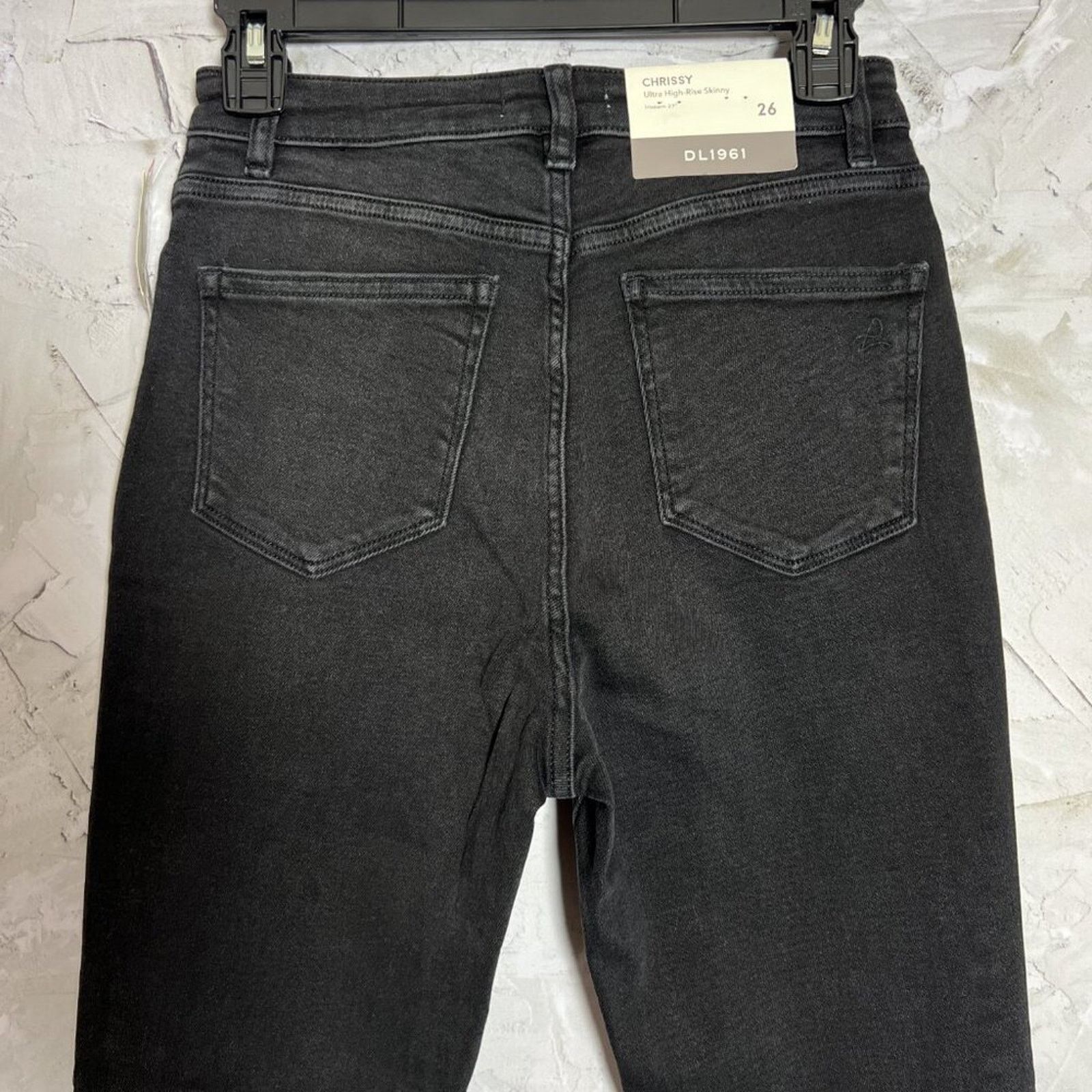 DL1961 DL1961 Chrissy Skinny Jeans Black Studded Size 26 Size 26" / US 2 / IT 38 - 11 Thumbnail